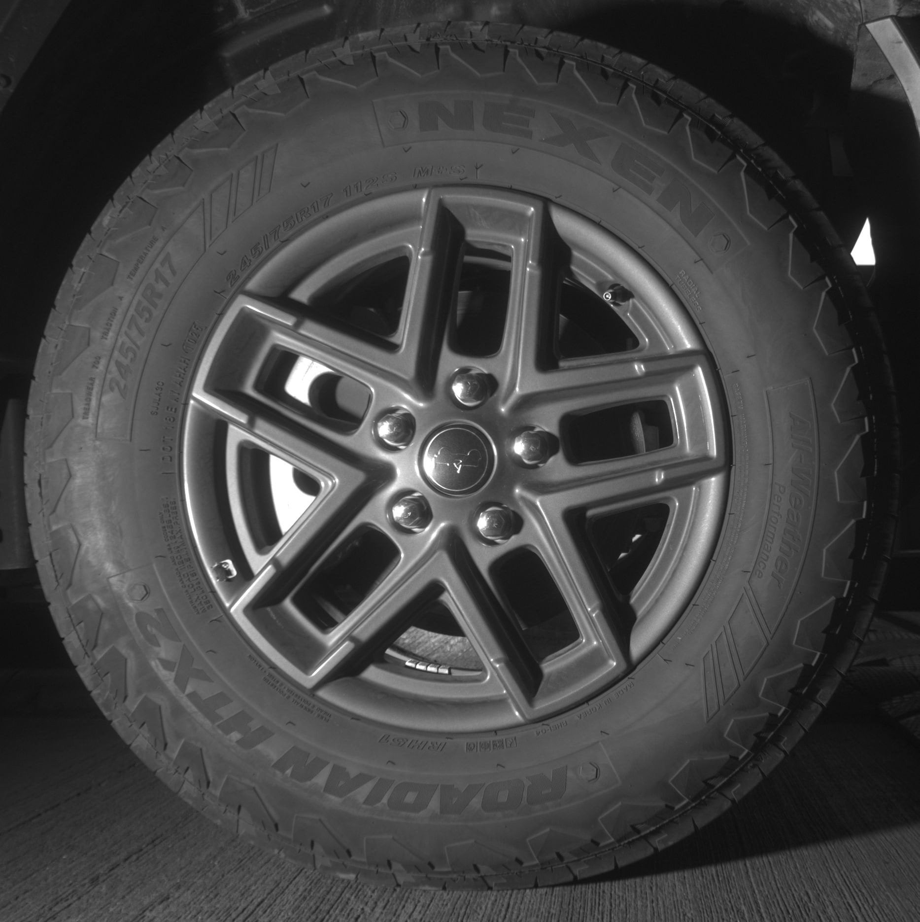 Thumbnail: 2025 Jeep Wrangler - 13