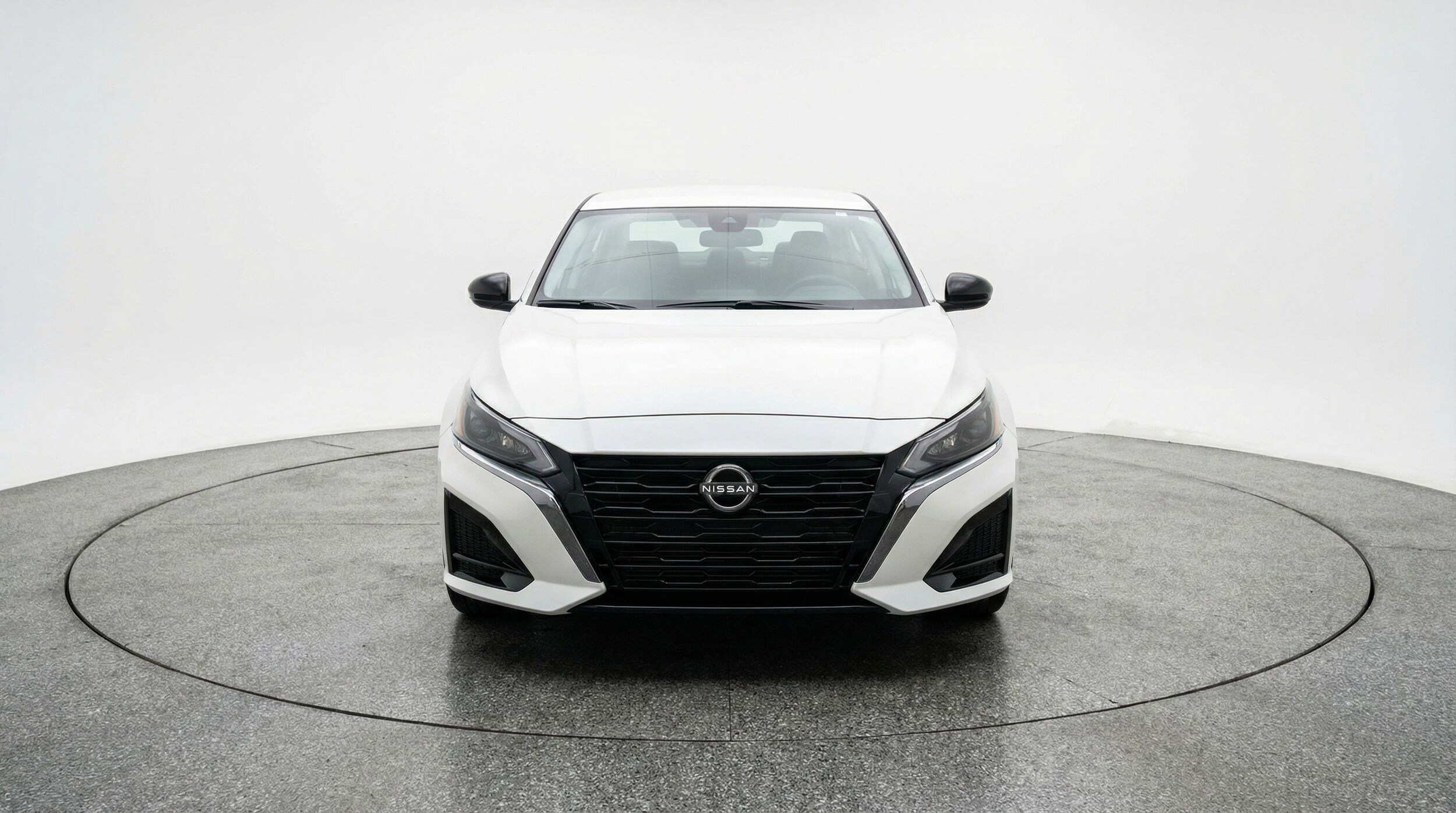 Thumbnail: 2025 Nissan Altima - 2