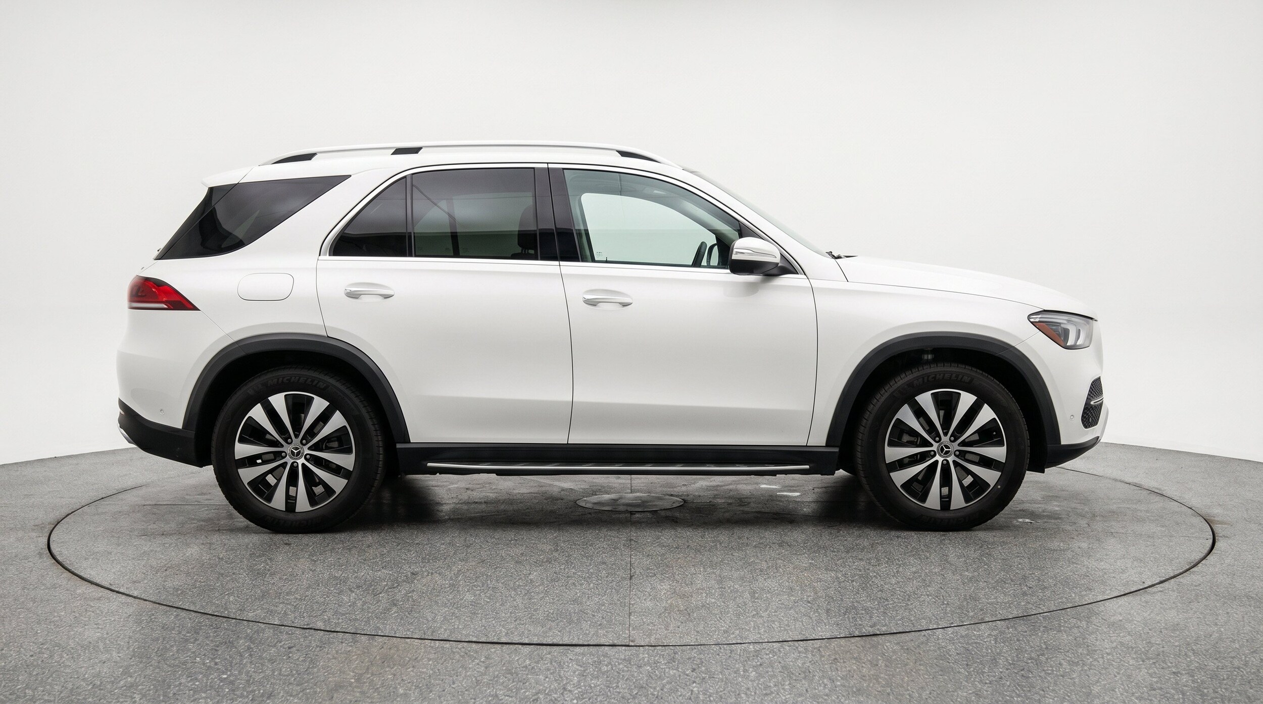 Thumbnail: 2026 Mercedes-Benz GLE - 11