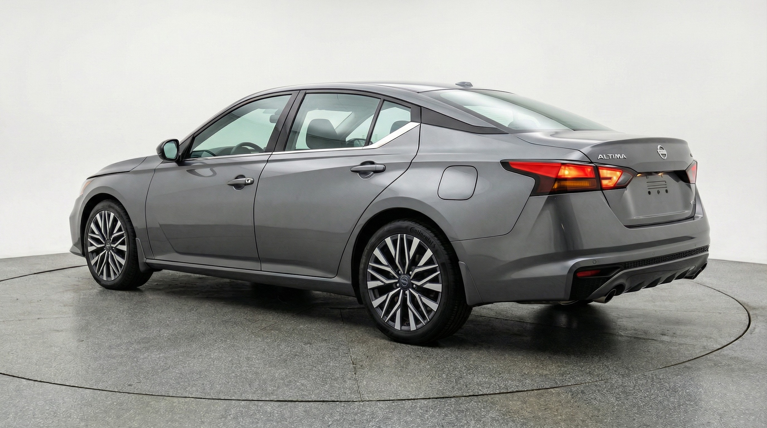 Thumbnail: 2025 Nissan Altima - 5