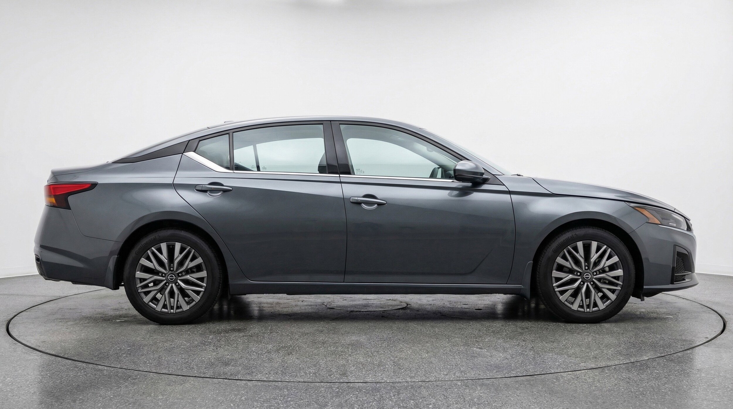 Thumbnail: 2025 Nissan Altima - 11