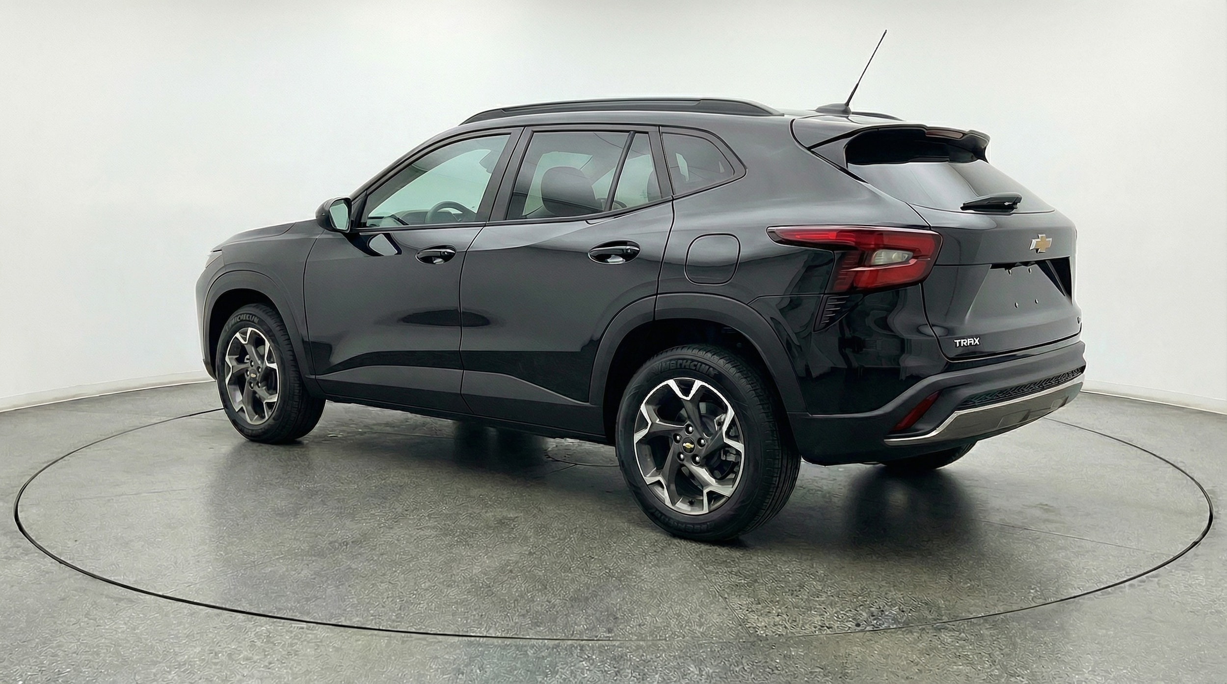 Thumbnail: 2025 Chevrolet Trax - 5