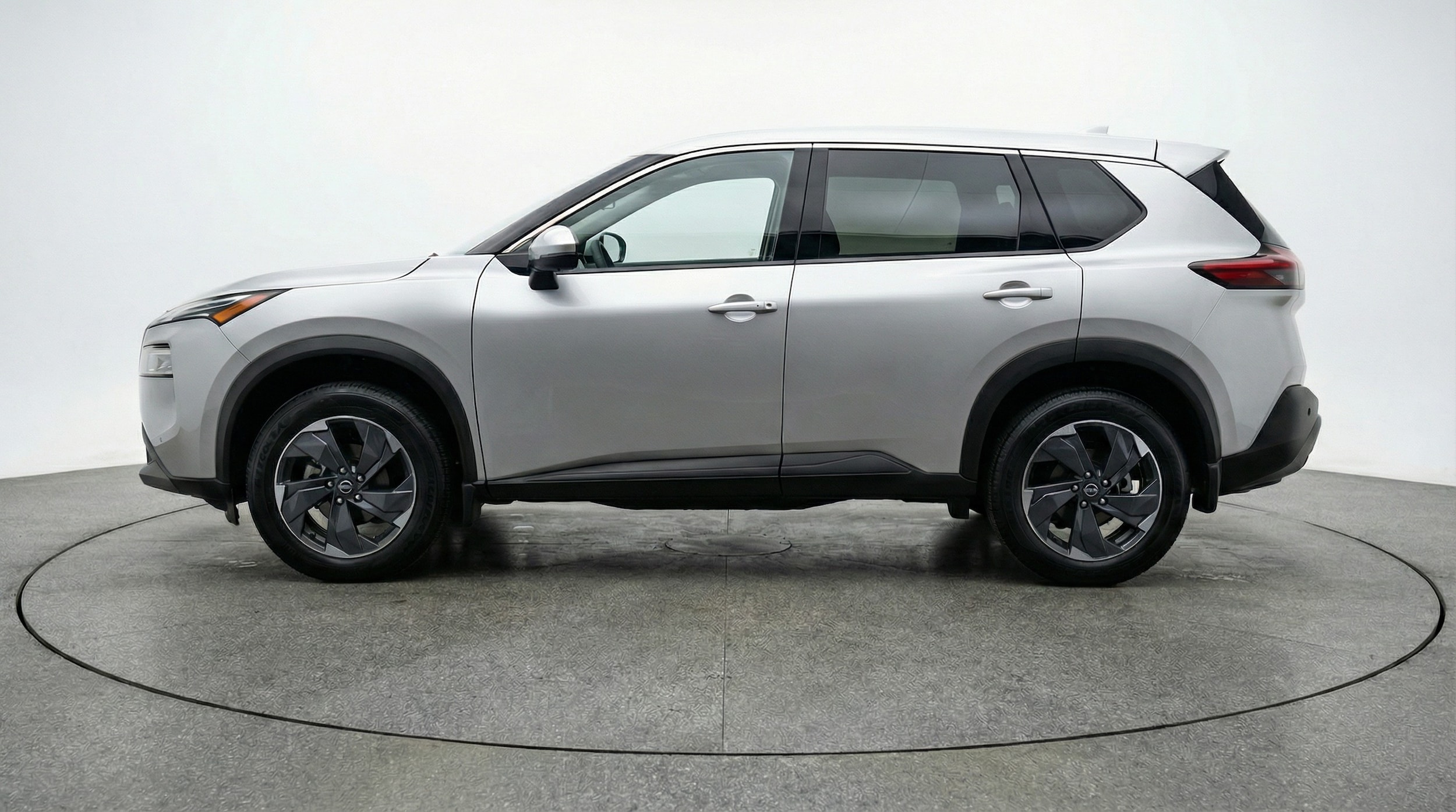 Thumbnail: 2025 Nissan Rogue - 4