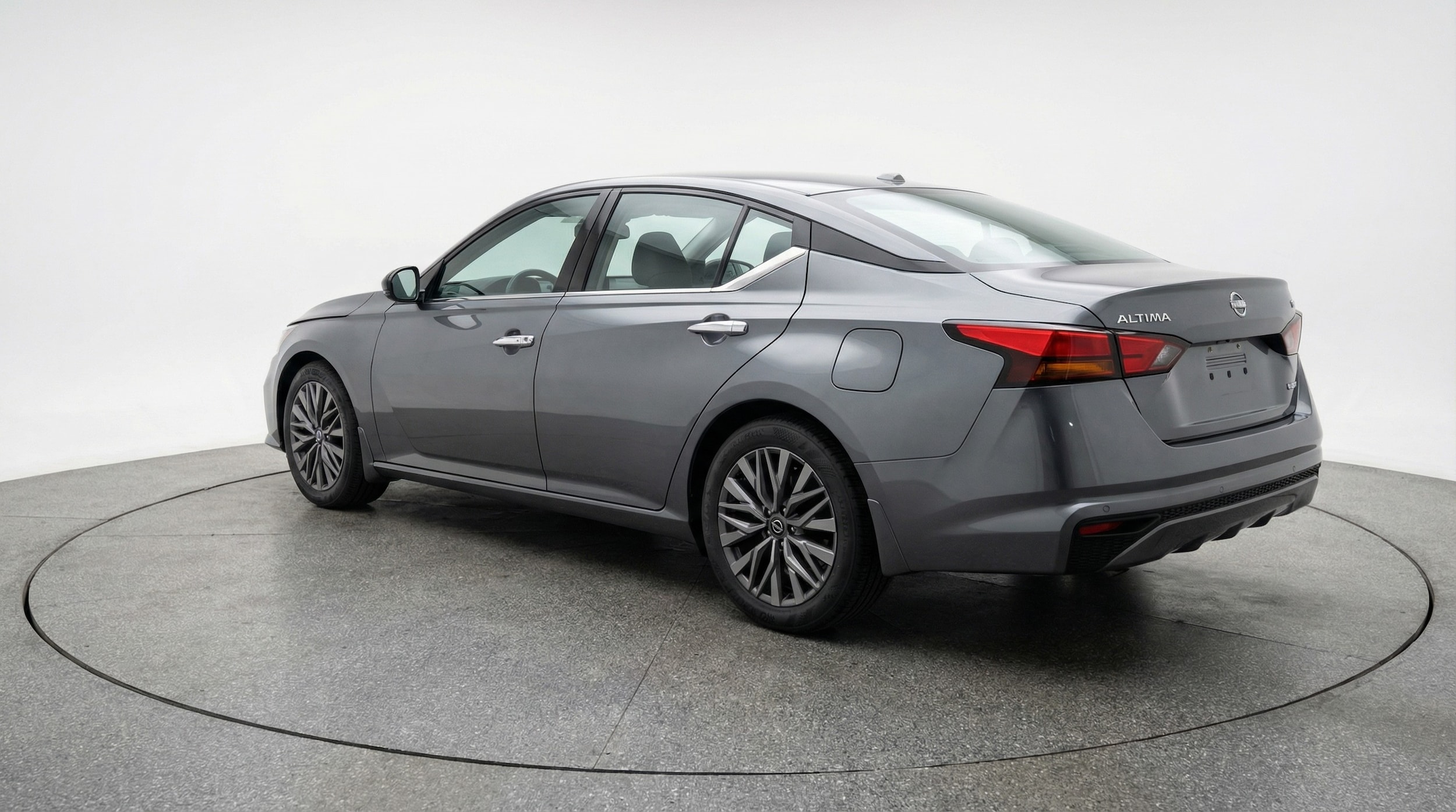 Thumbnail: 2025 Nissan Altima - 5