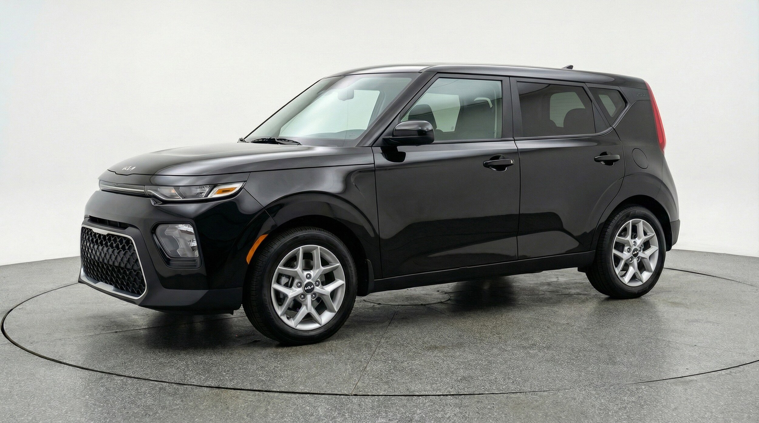 Thumbnail: 2025 Kia Soul - 3