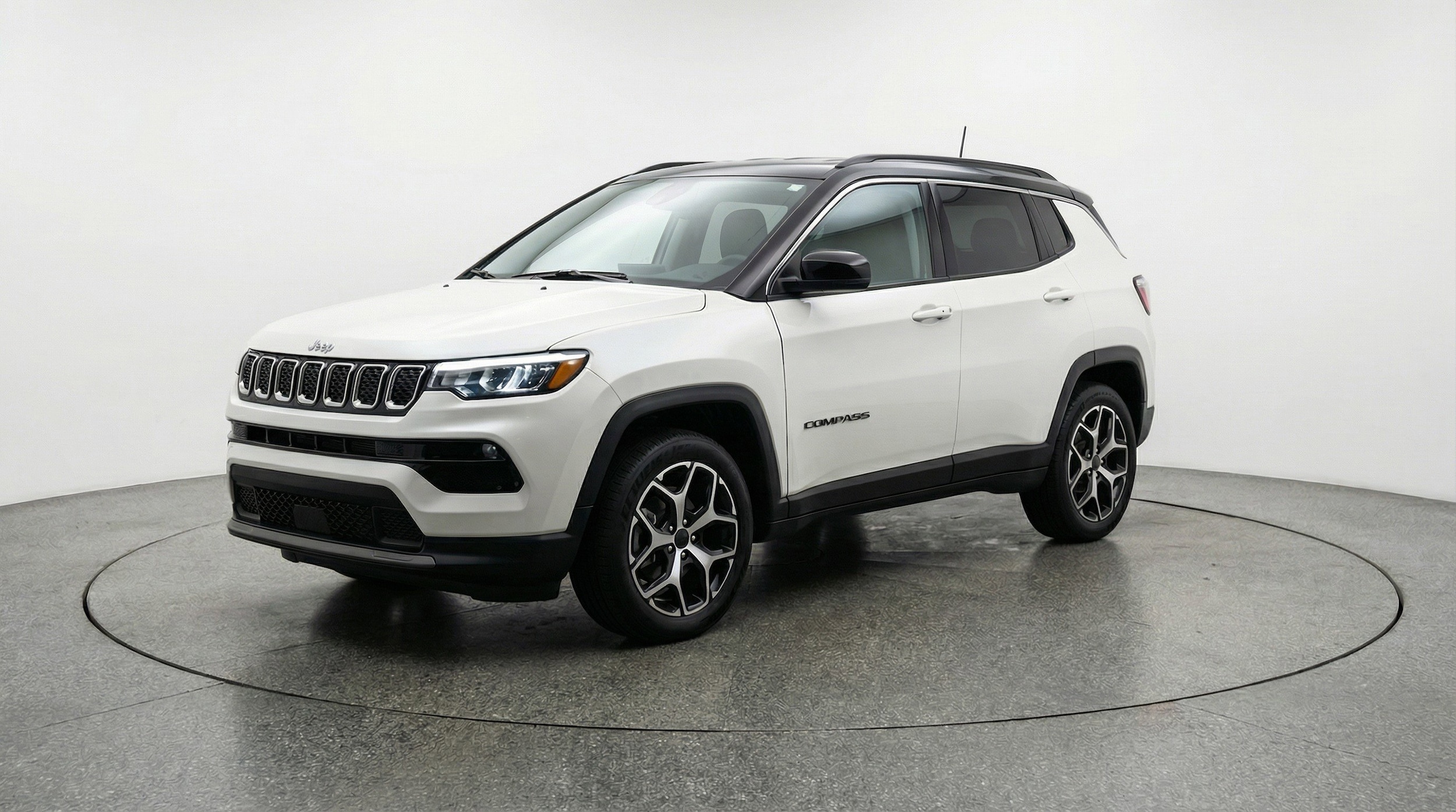 Thumbnail: 2025 Jeep Compass - 3