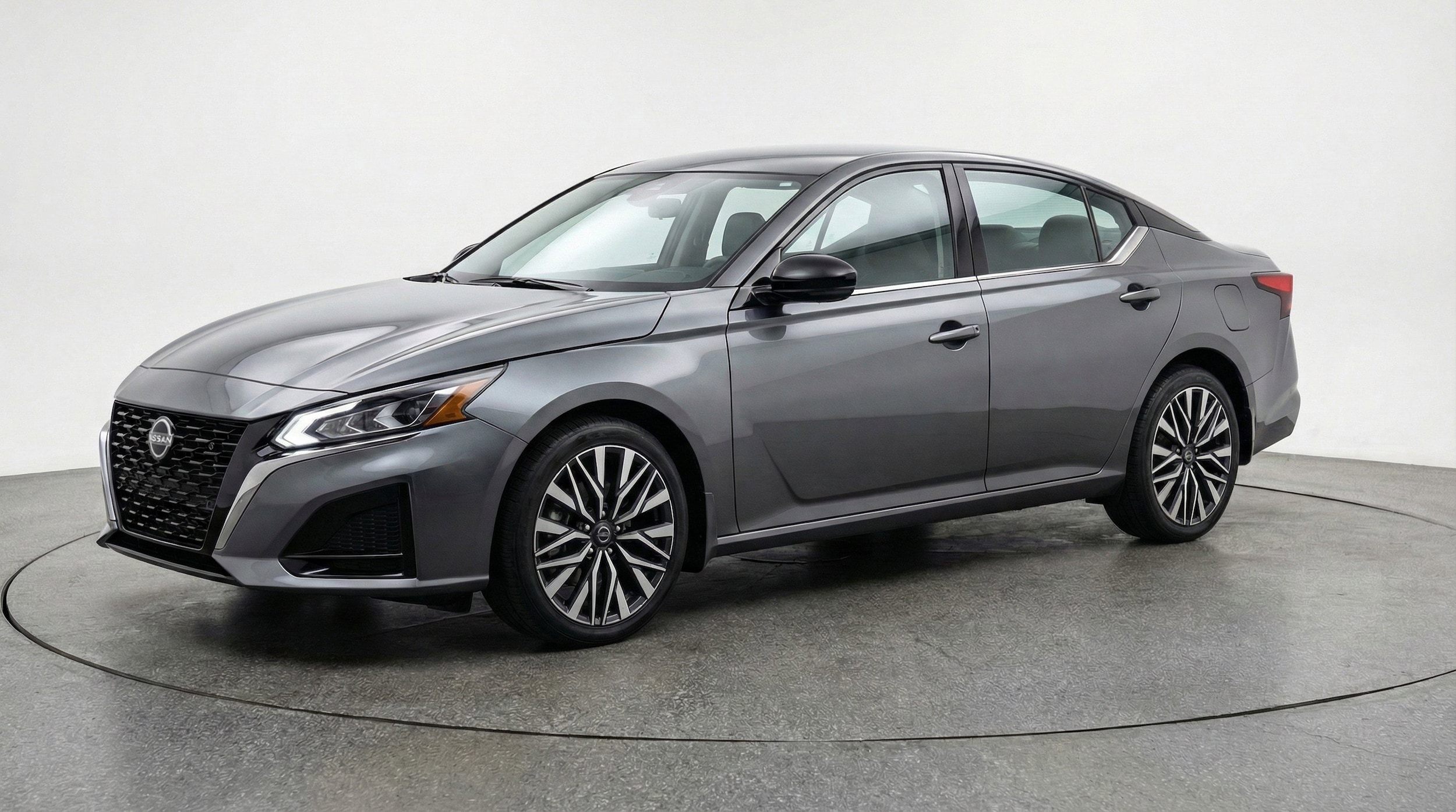 Thumbnail: 2025 Nissan Altima - 3