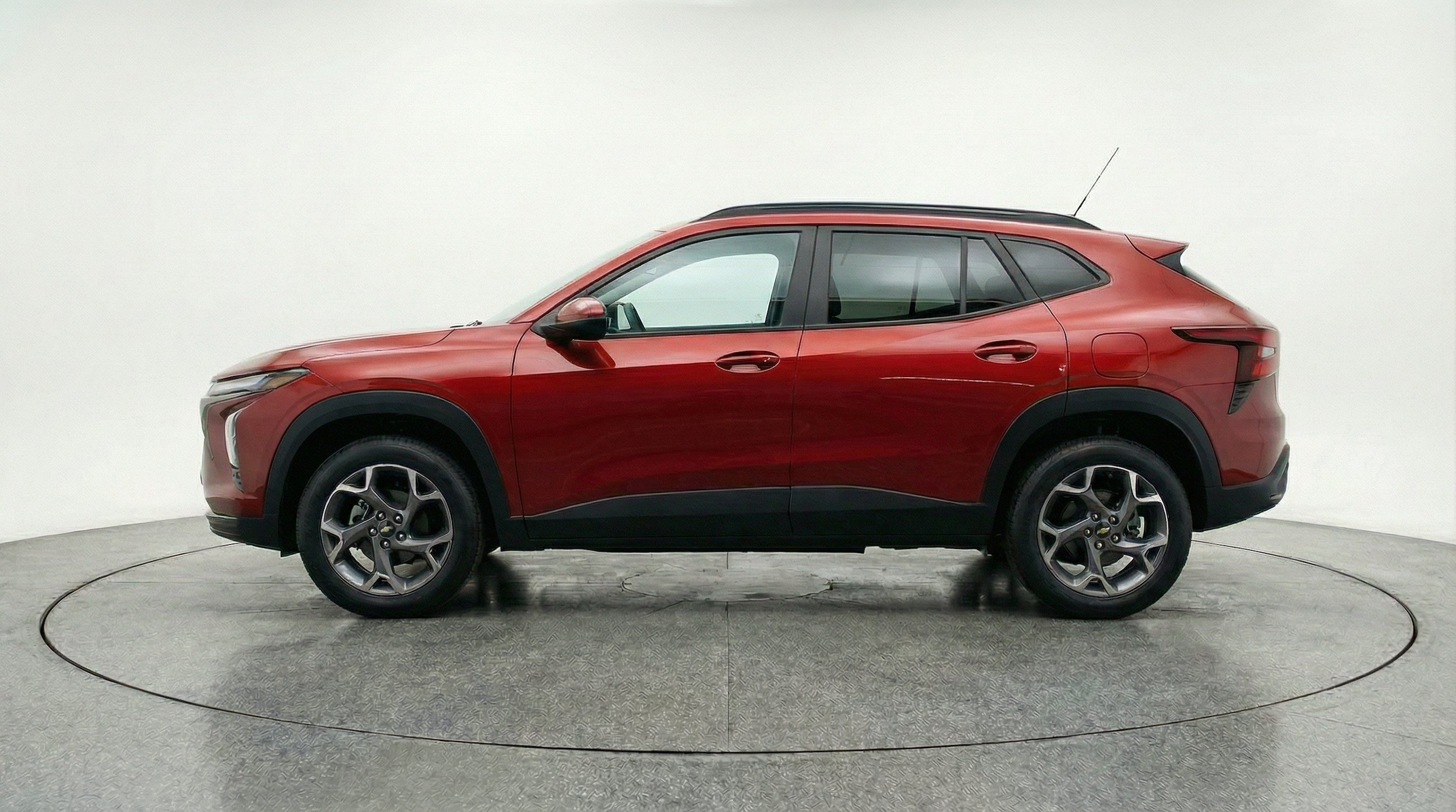 Thumbnail: 2025 Chevrolet Trax - 5