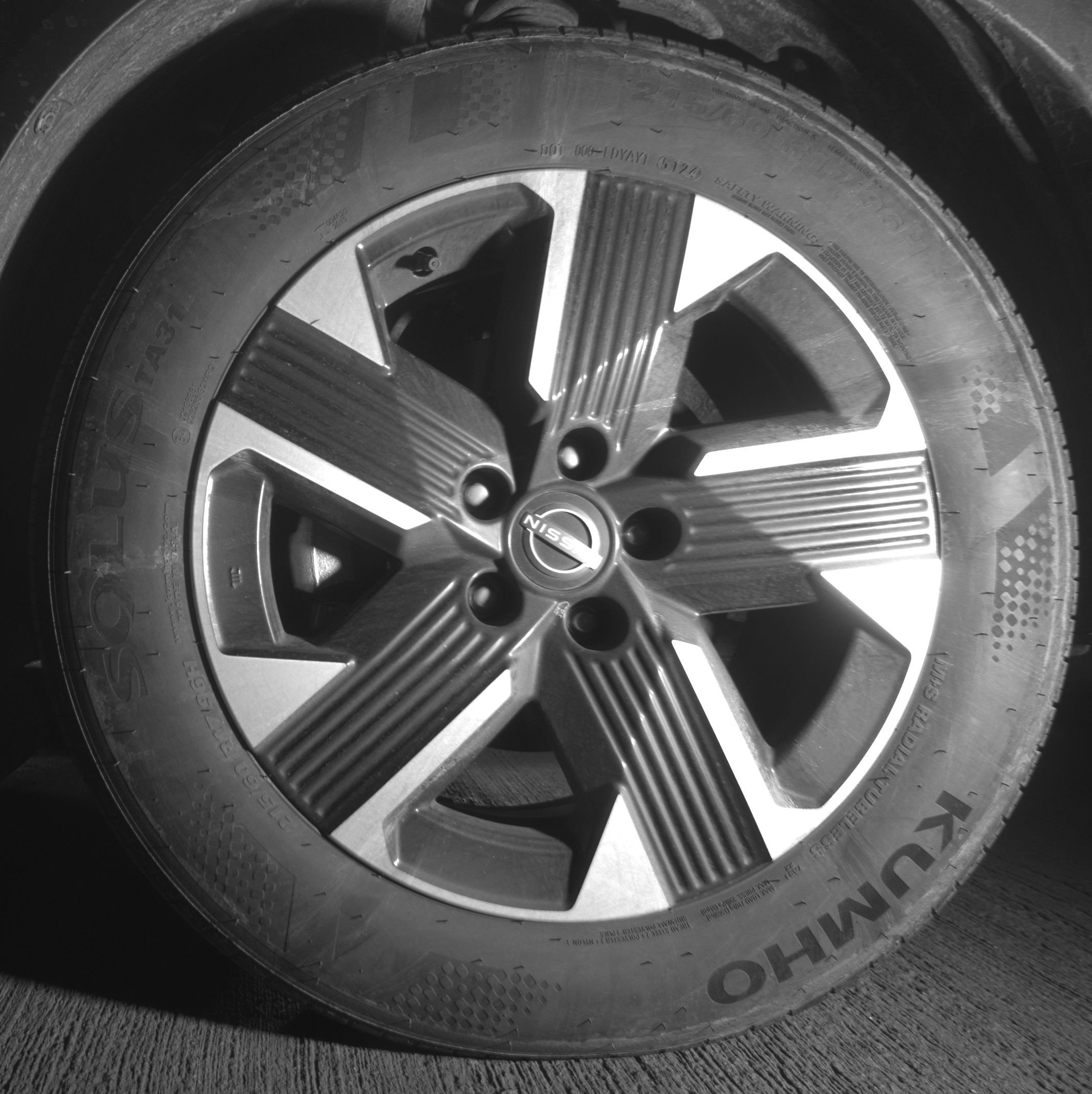 Thumbnail: 2025 Nissan Kicks - 12