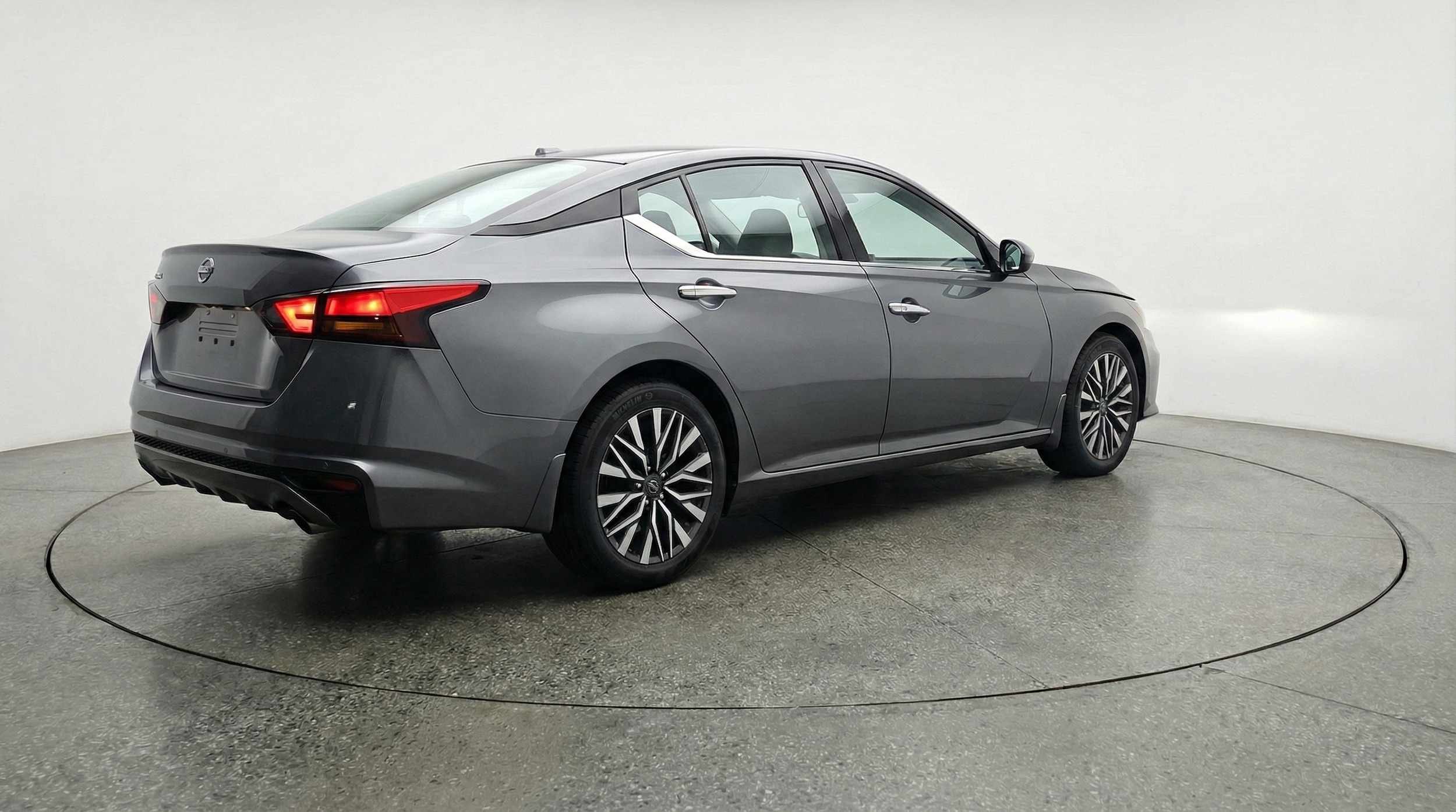 Thumbnail: 2025 Nissan Altima - 7