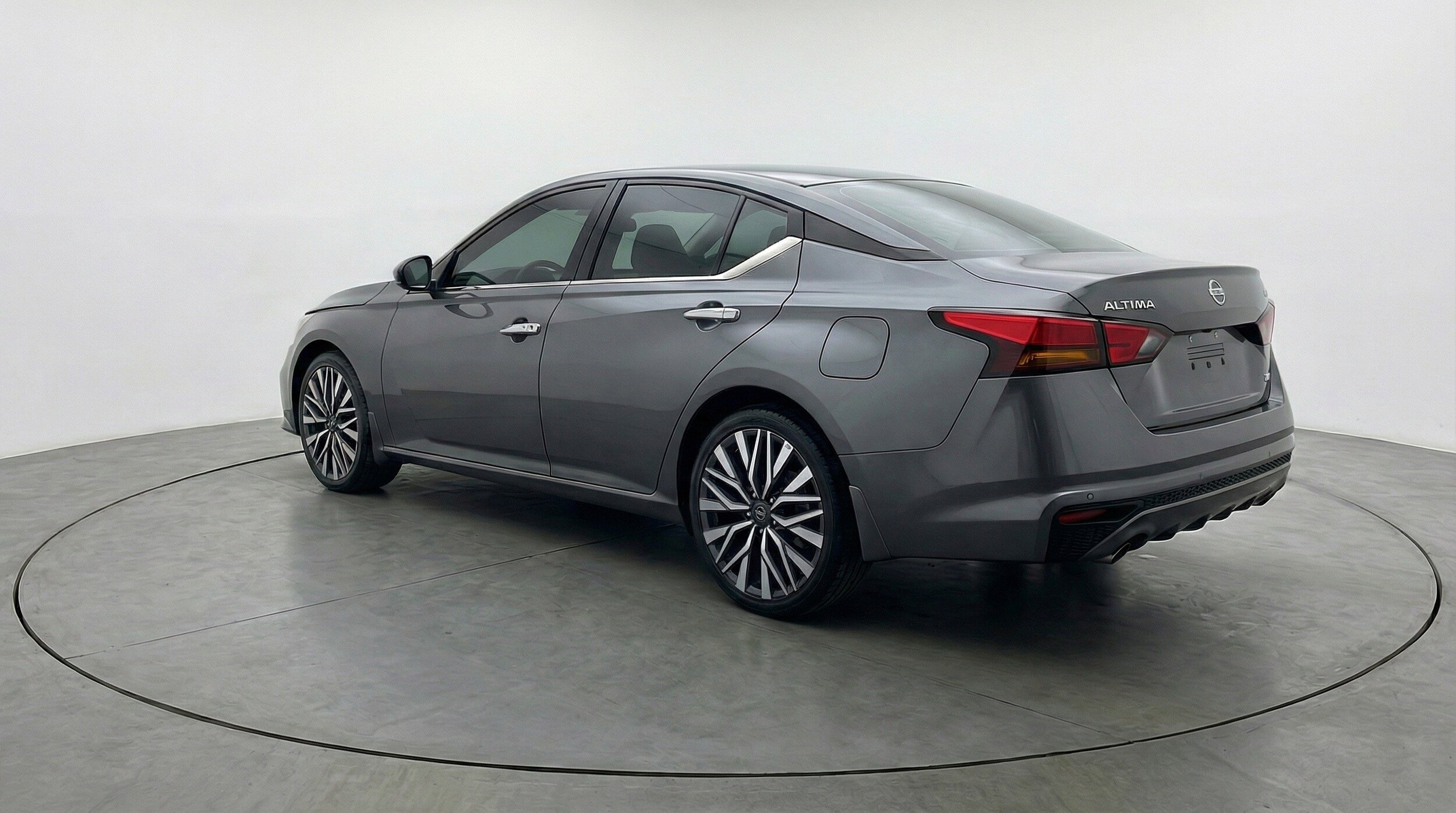 Thumbnail: 2025 Nissan Altima - 6