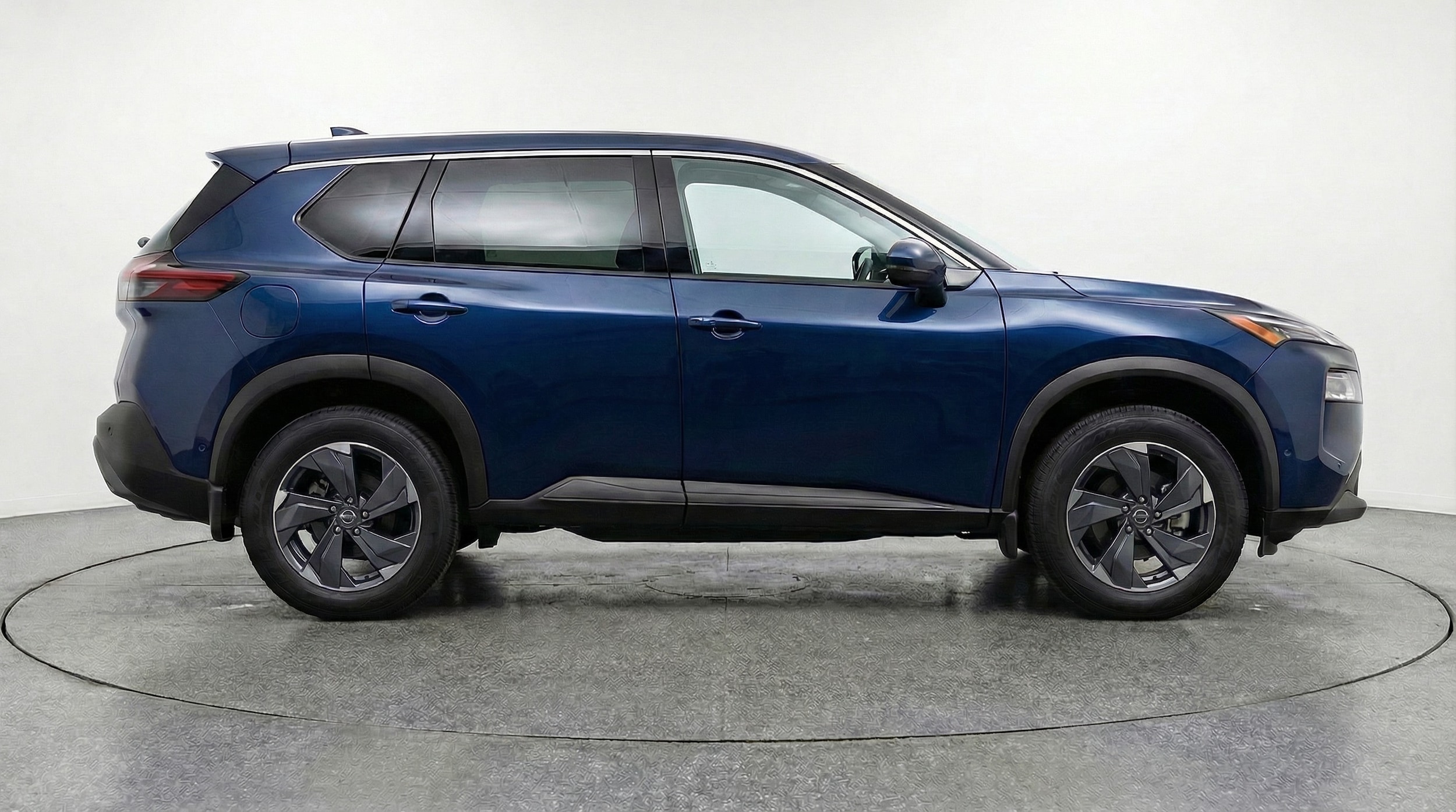 Thumbnail: 2025 Nissan Rogue - 8