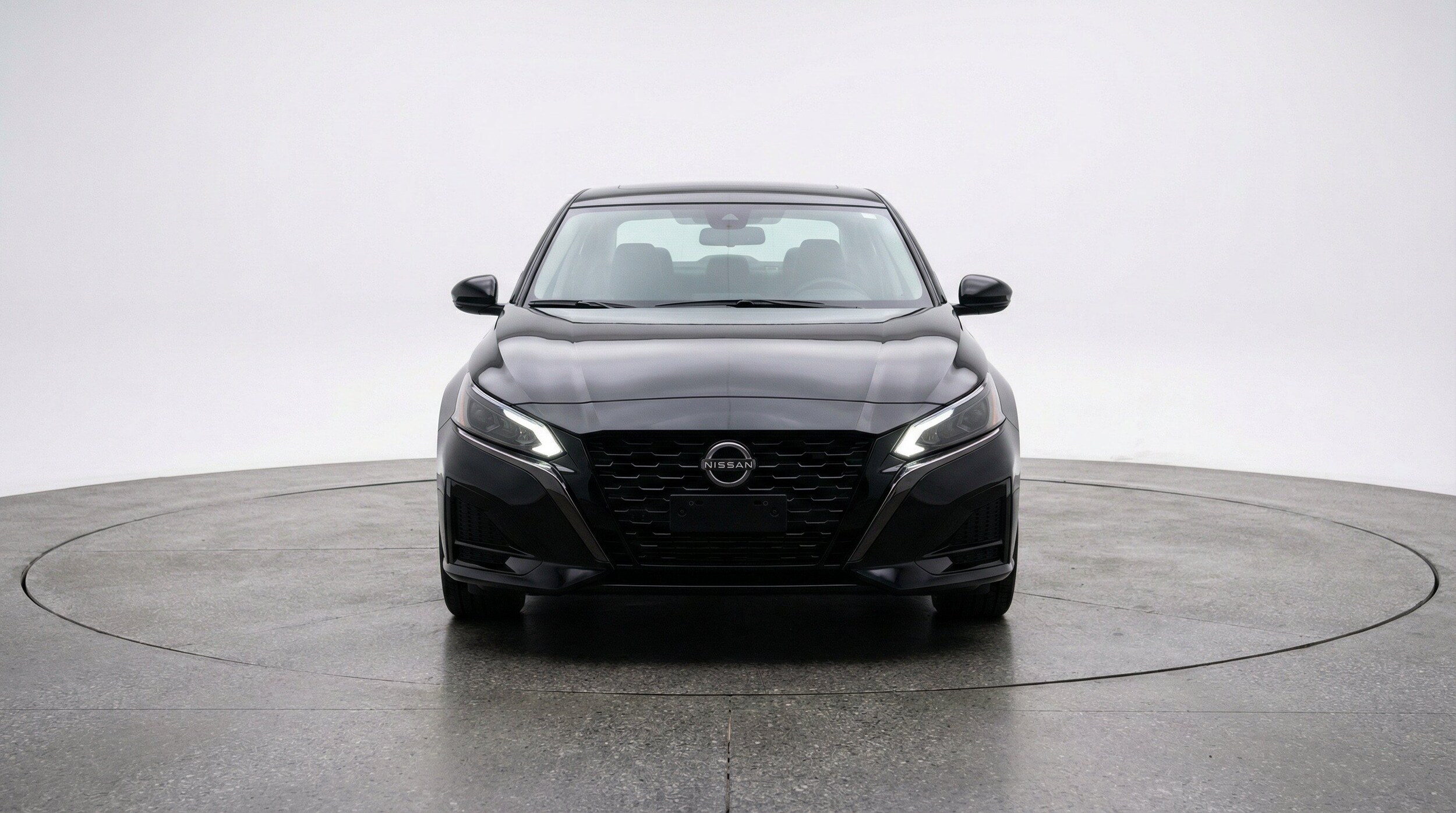Thumbnail: 2025 Nissan Altima - 2