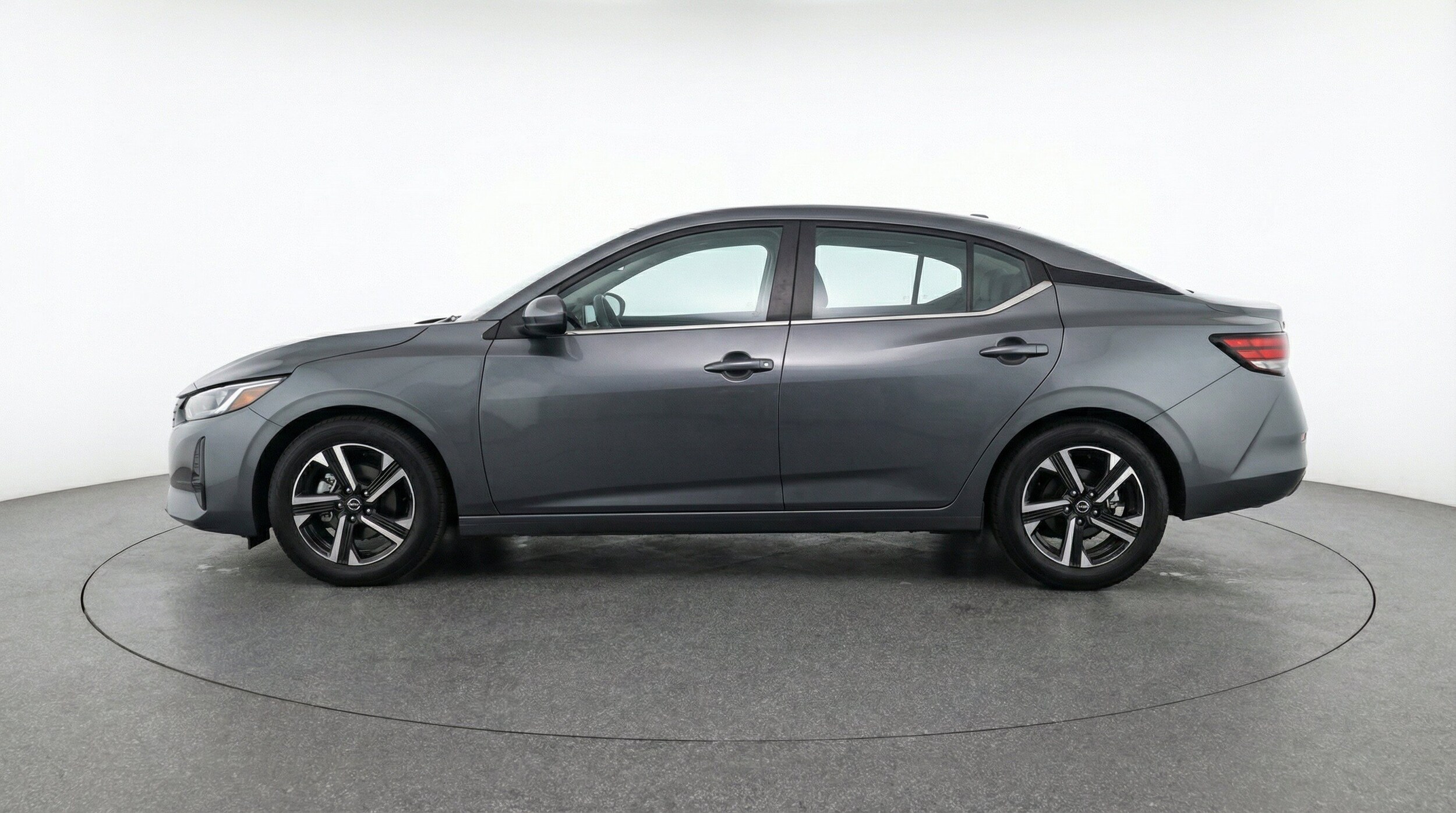 Thumbnail: 2025 Nissan Sentra - 5