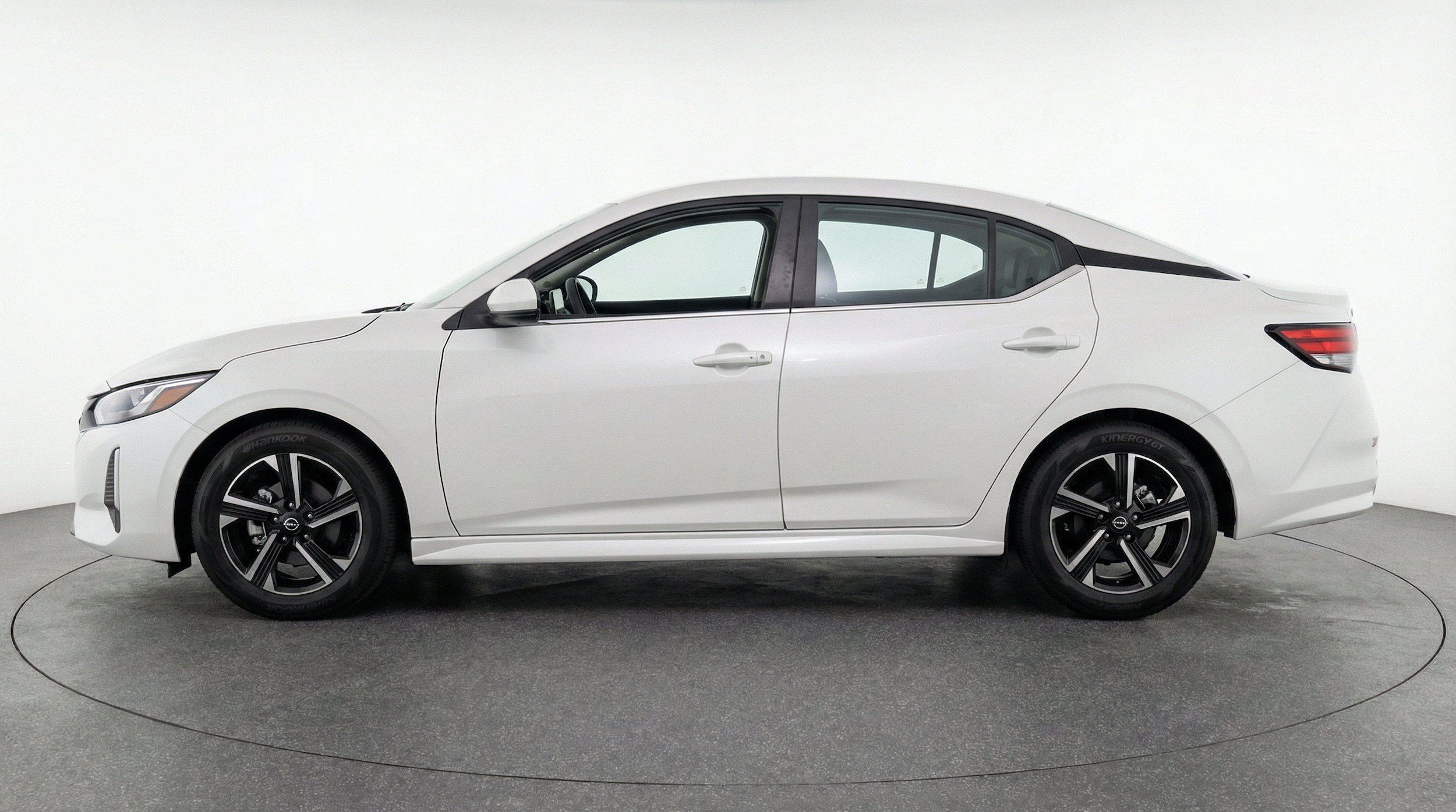 Thumbnail: 2025 Nissan Sentra - 5