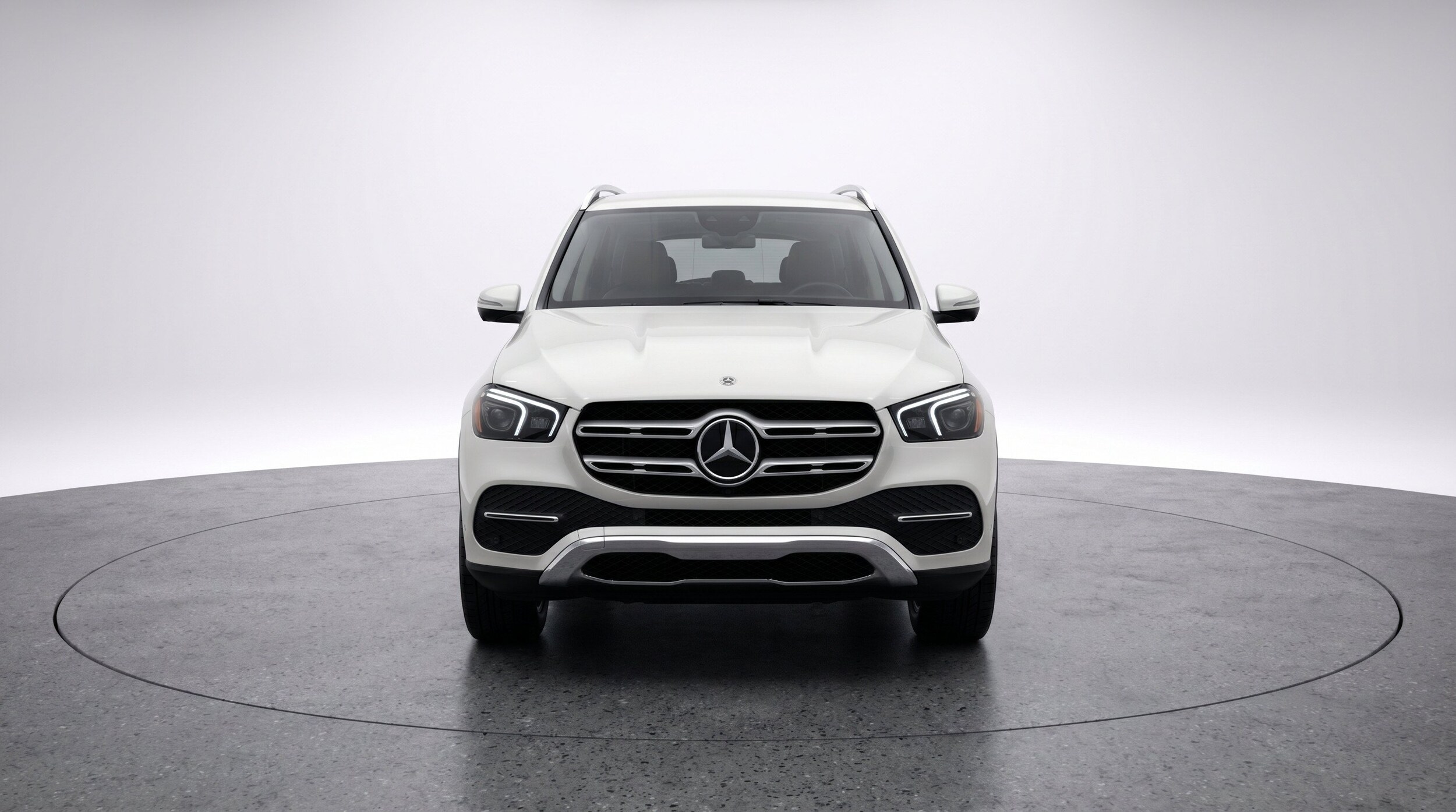 Thumbnail: 2026 Mercedes-Benz GLE - 2