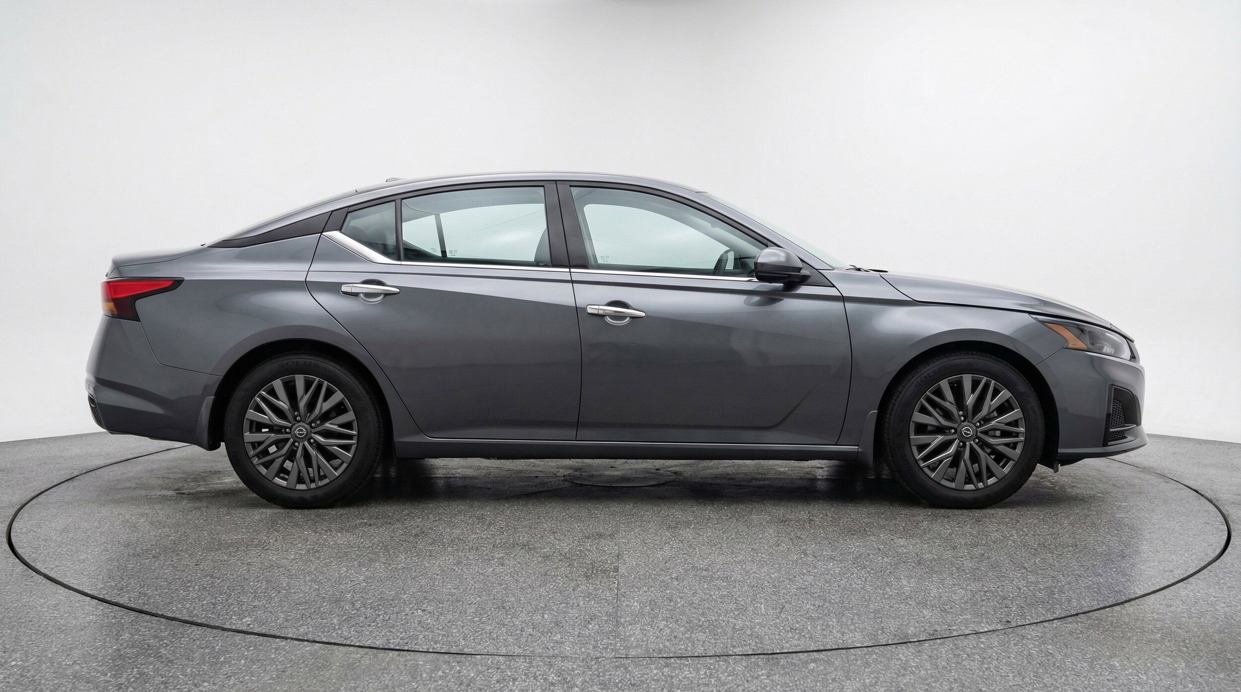 Thumbnail: 2025 Nissan Altima - 11