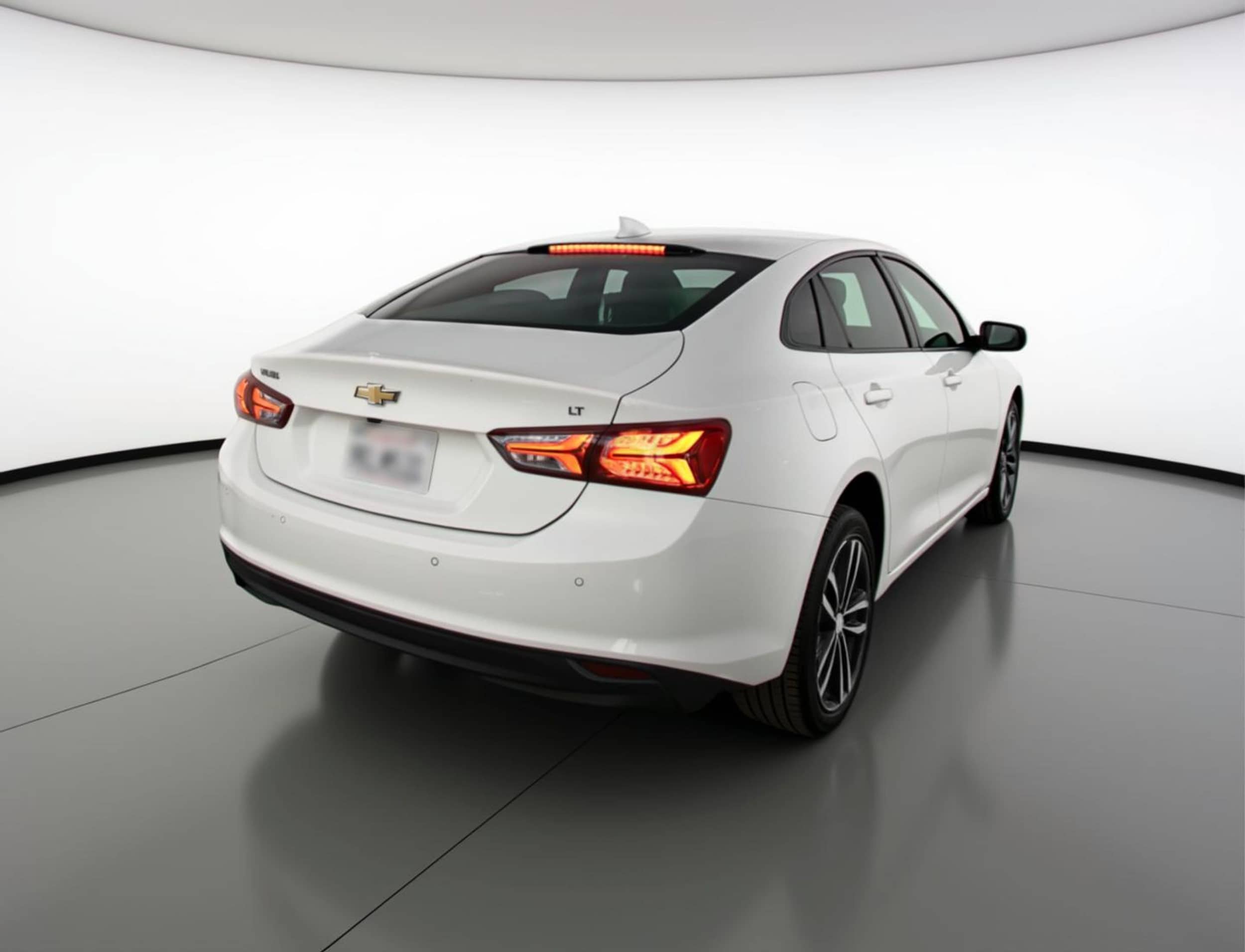 Thumbnail: 2024 Chevrolet Malibu - 7