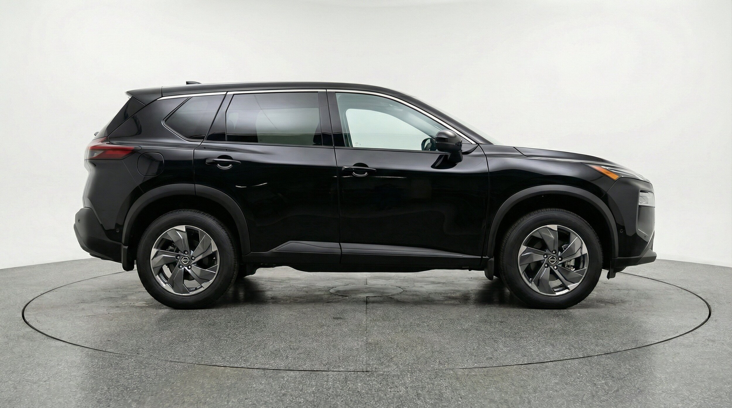 Thumbnail: 2025 Nissan Rogue - 10