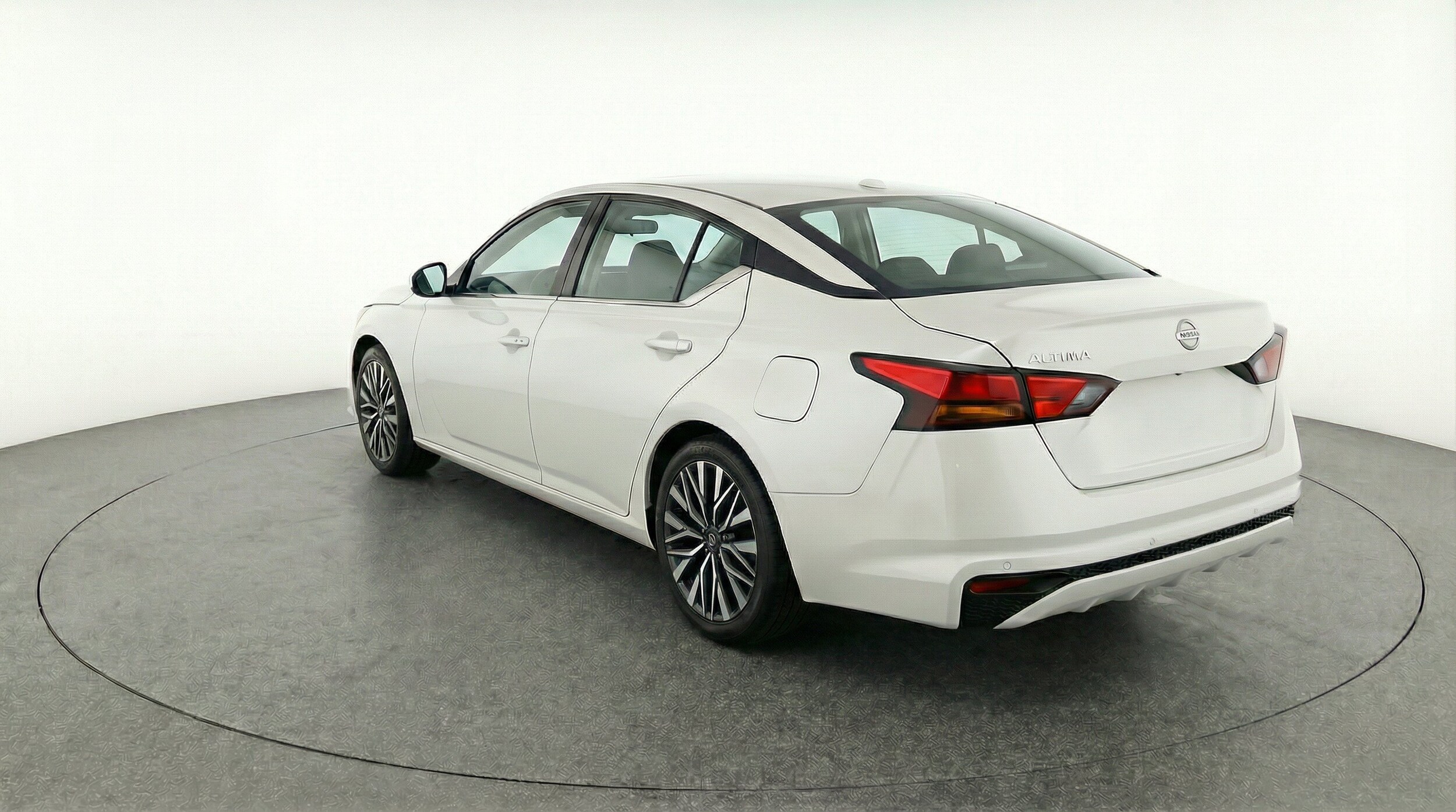 Thumbnail: 2025 Nissan Altima - 6