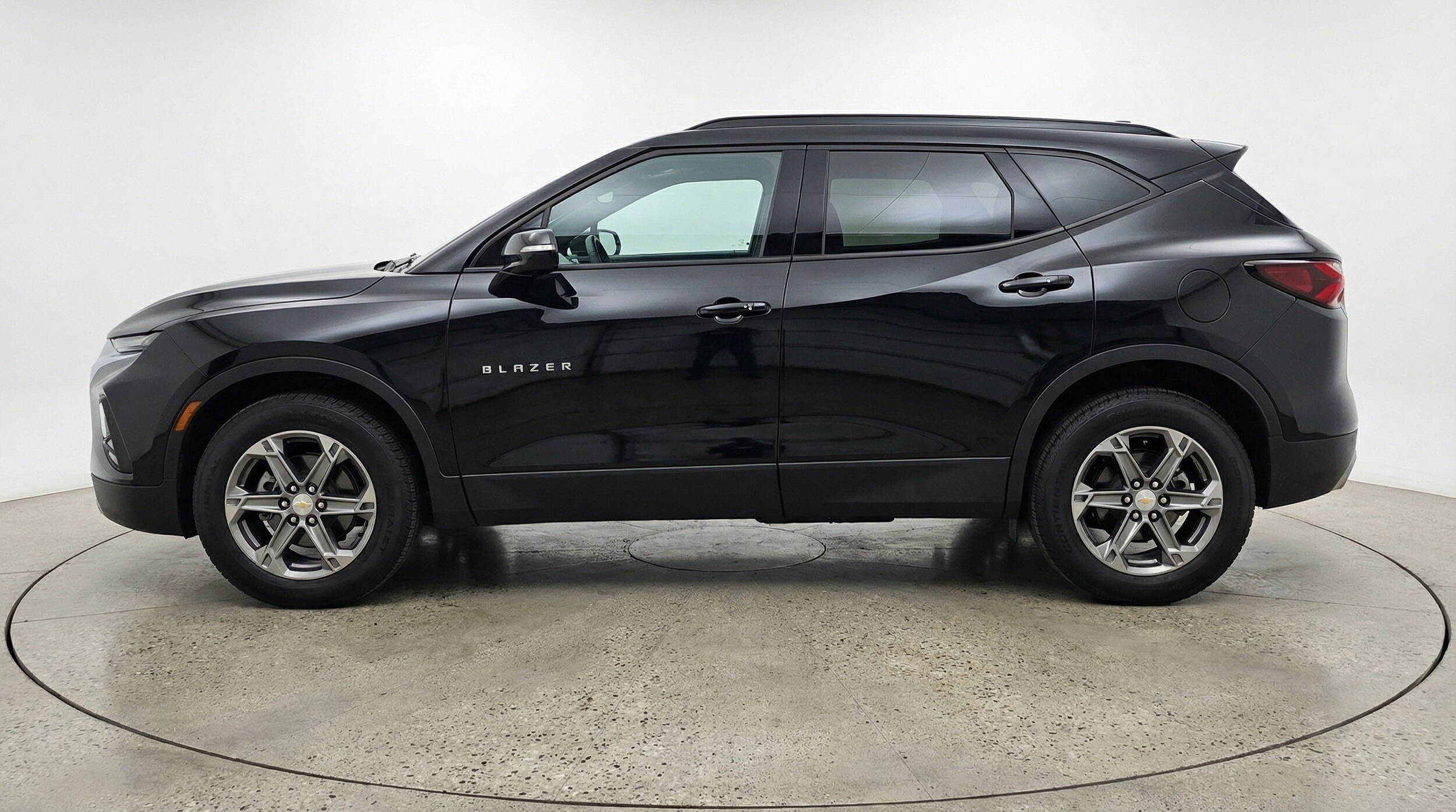 Thumbnail: 2025 Chevrolet Blazer - 5