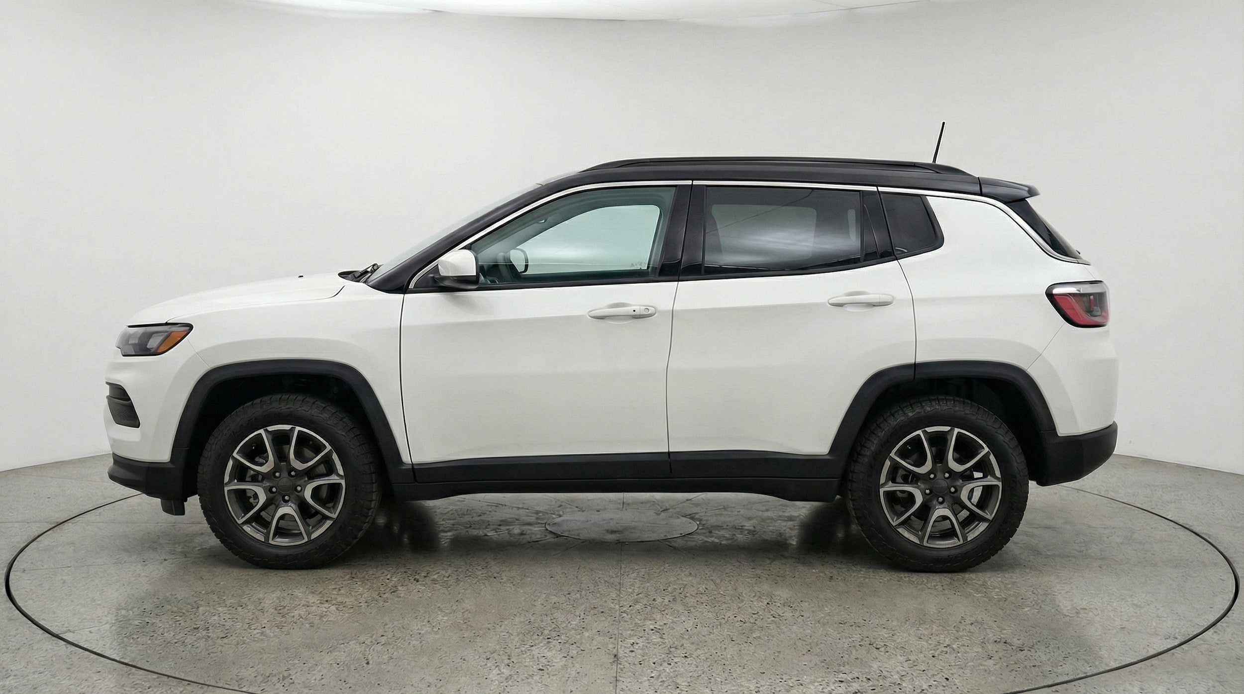 Thumbnail: 2025 Jeep Compass - 4