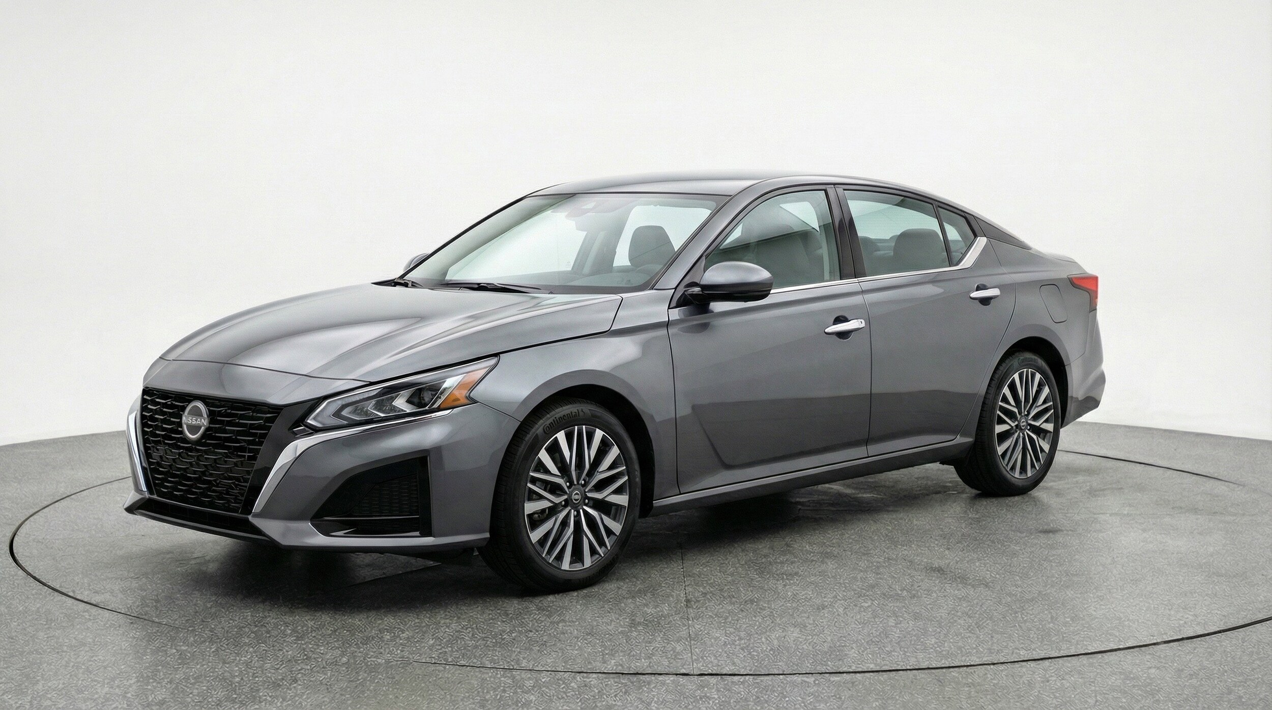 Thumbnail: 2025 Nissan Altima - 3
