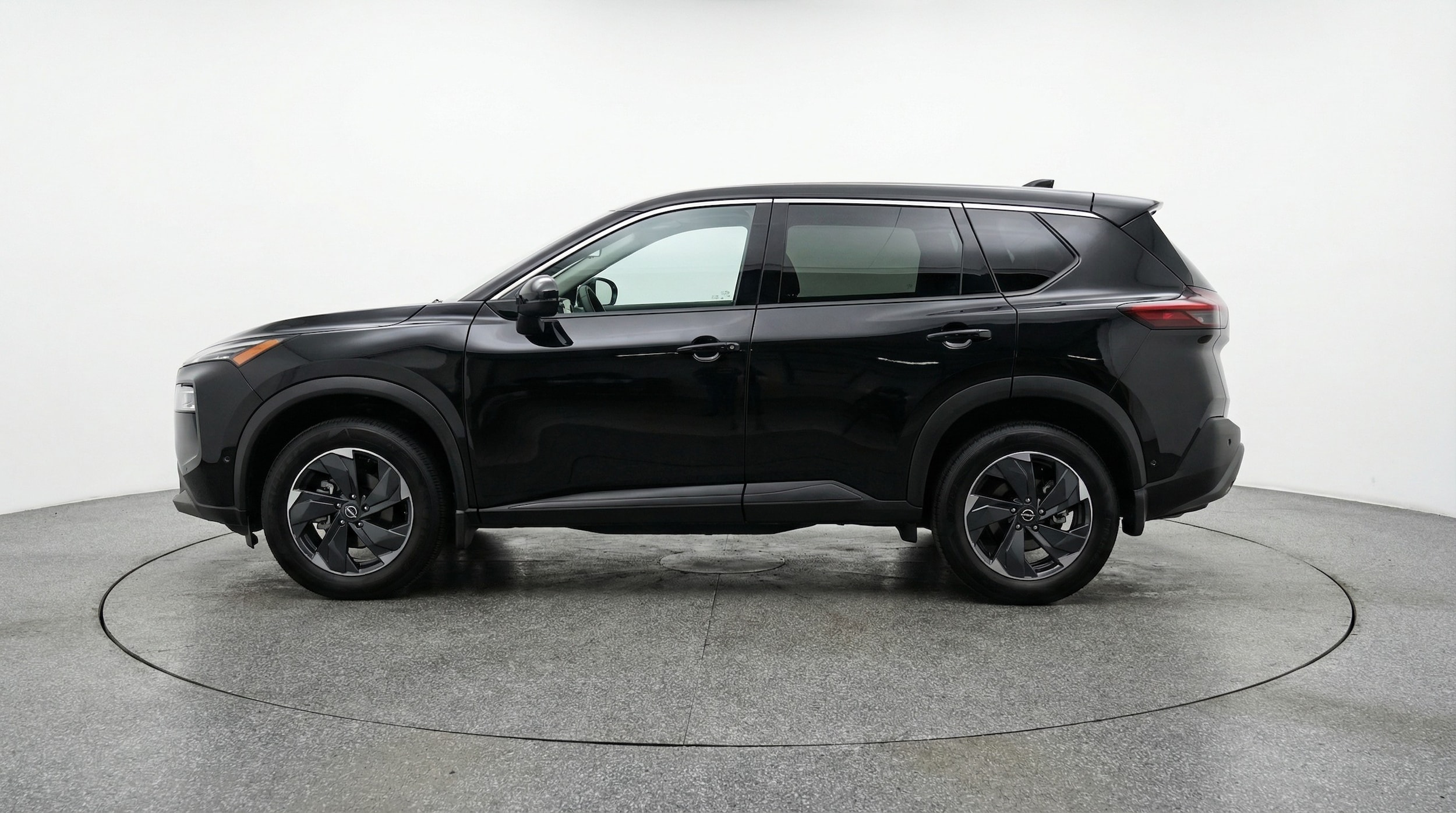 Thumbnail: 2025 Nissan Rogue - 4