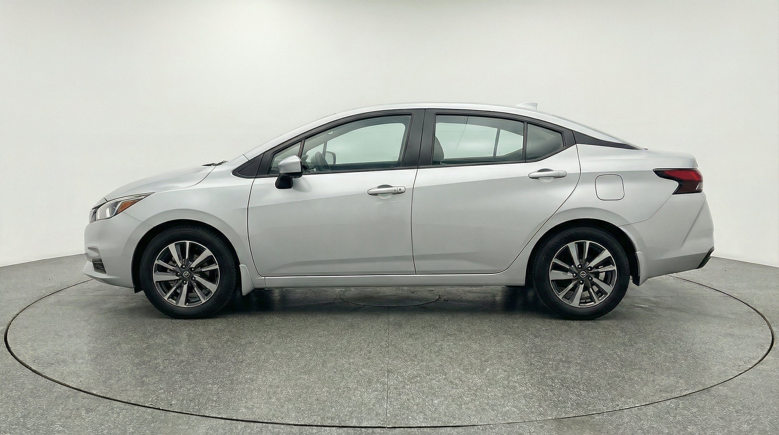 Thumbnail: 2025 Nissan Versa - 5