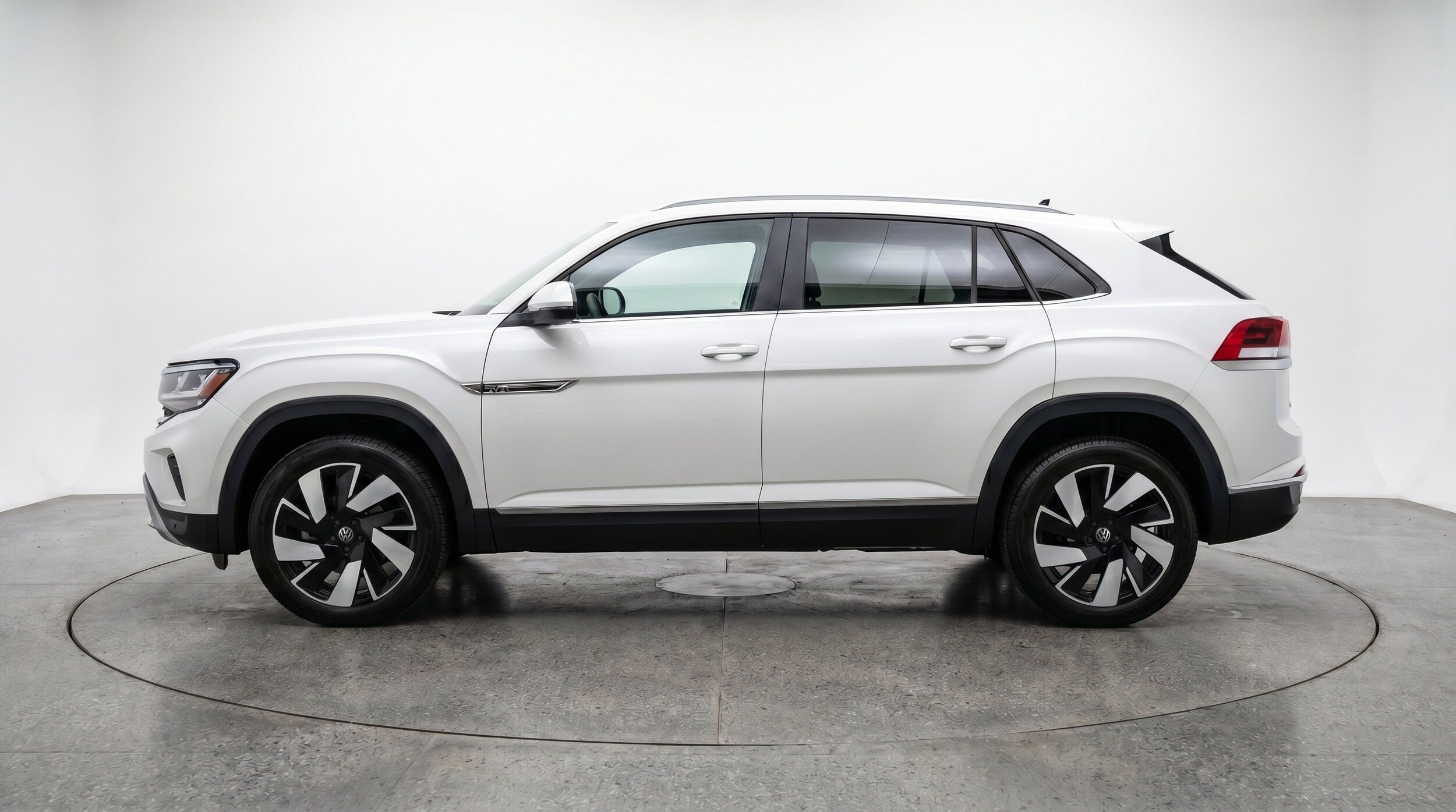 Thumbnail: 2026 Volkswagen Atlas - 5