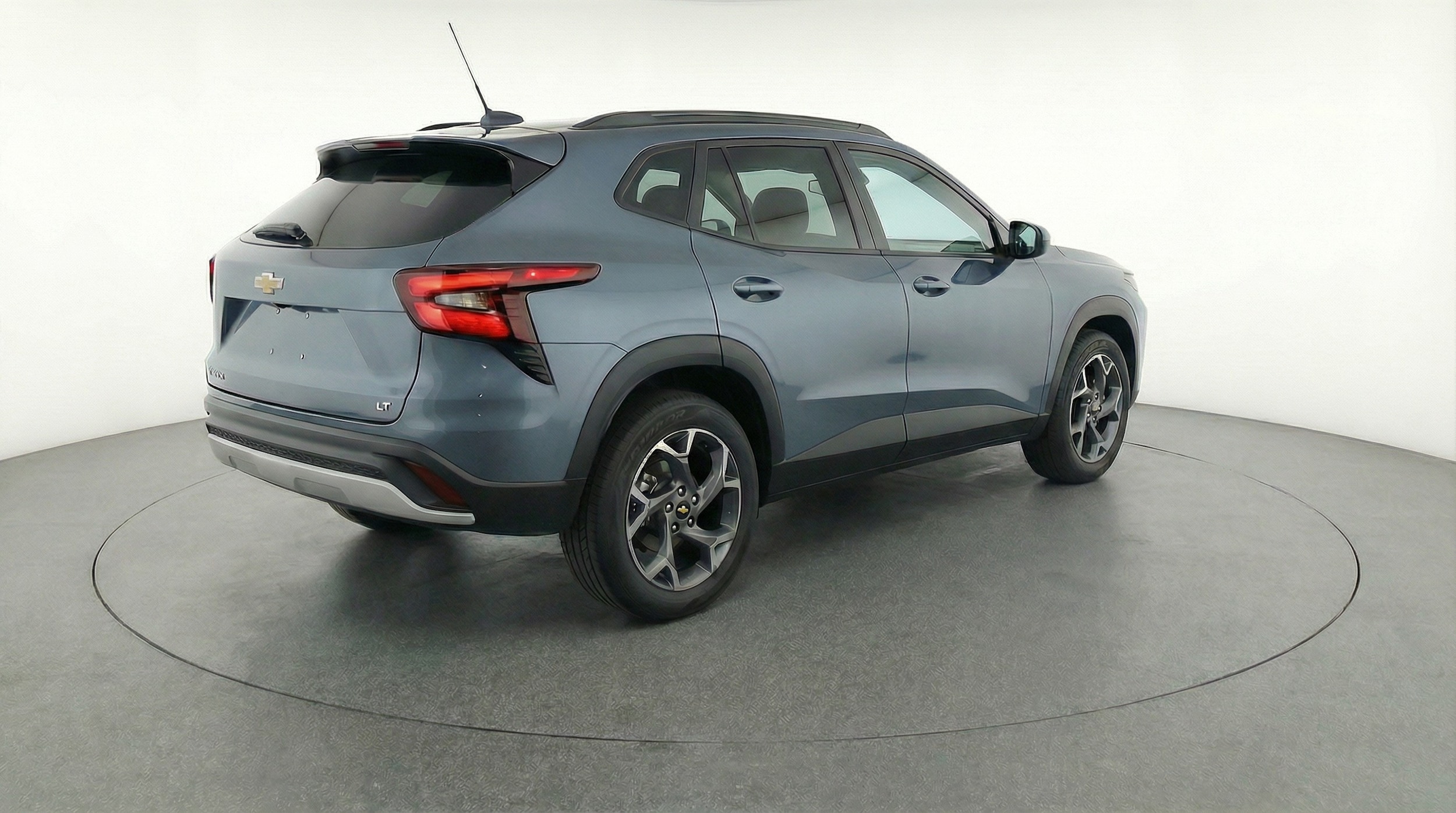 Thumbnail: 2025 Chevrolet Trax - 7