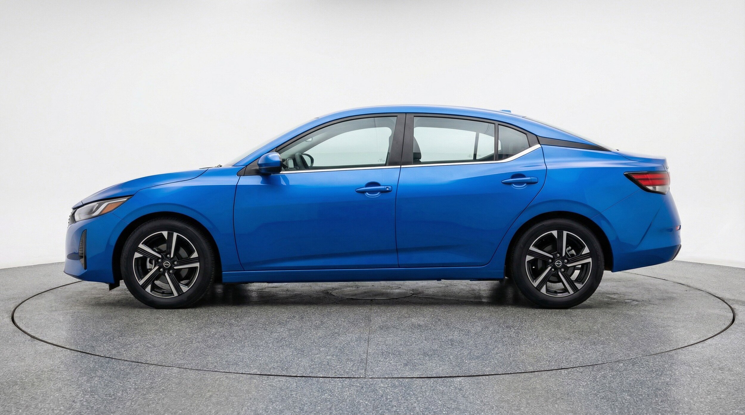 Thumbnail: 2025 Nissan Sentra - 5