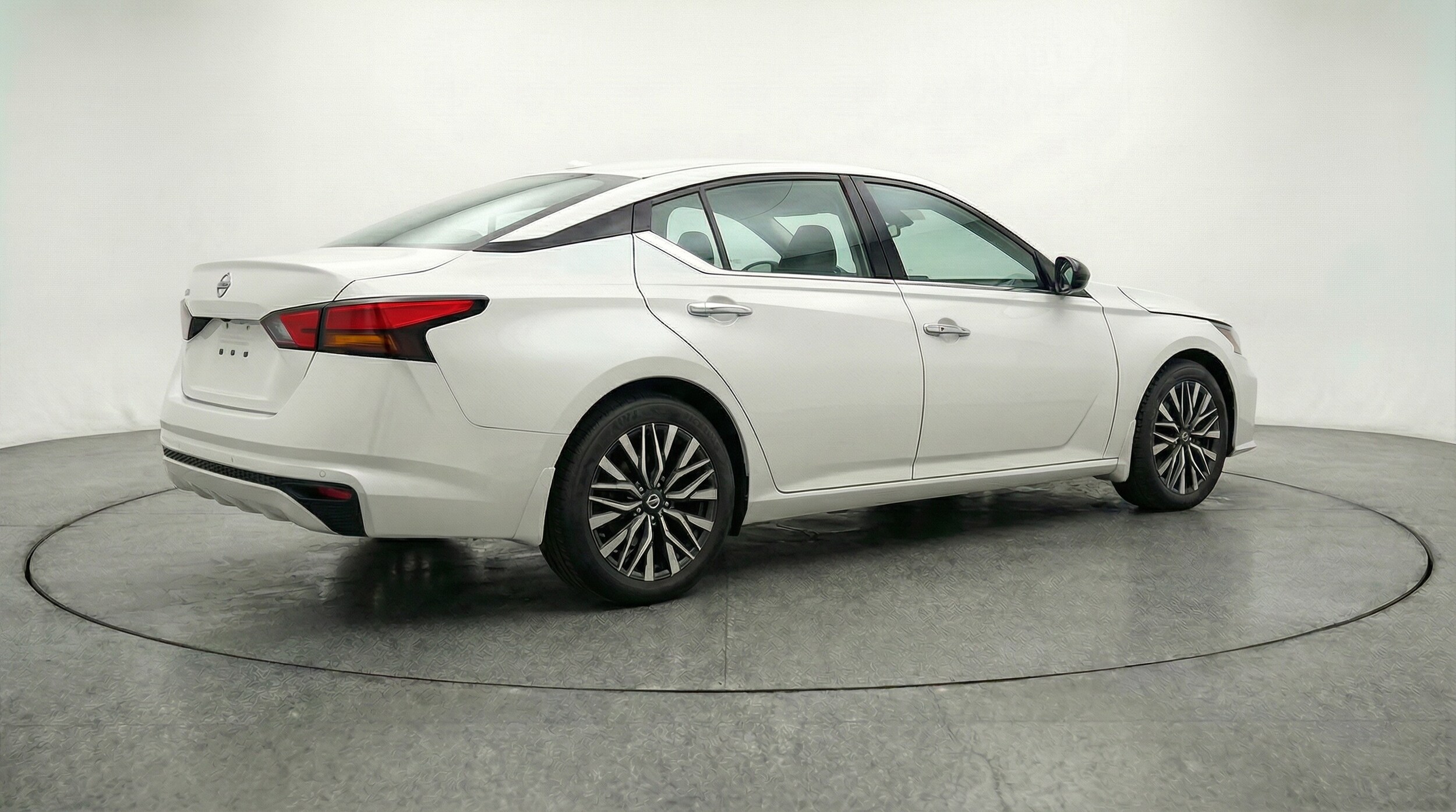 Thumbnail: 2025 Nissan Altima - 7