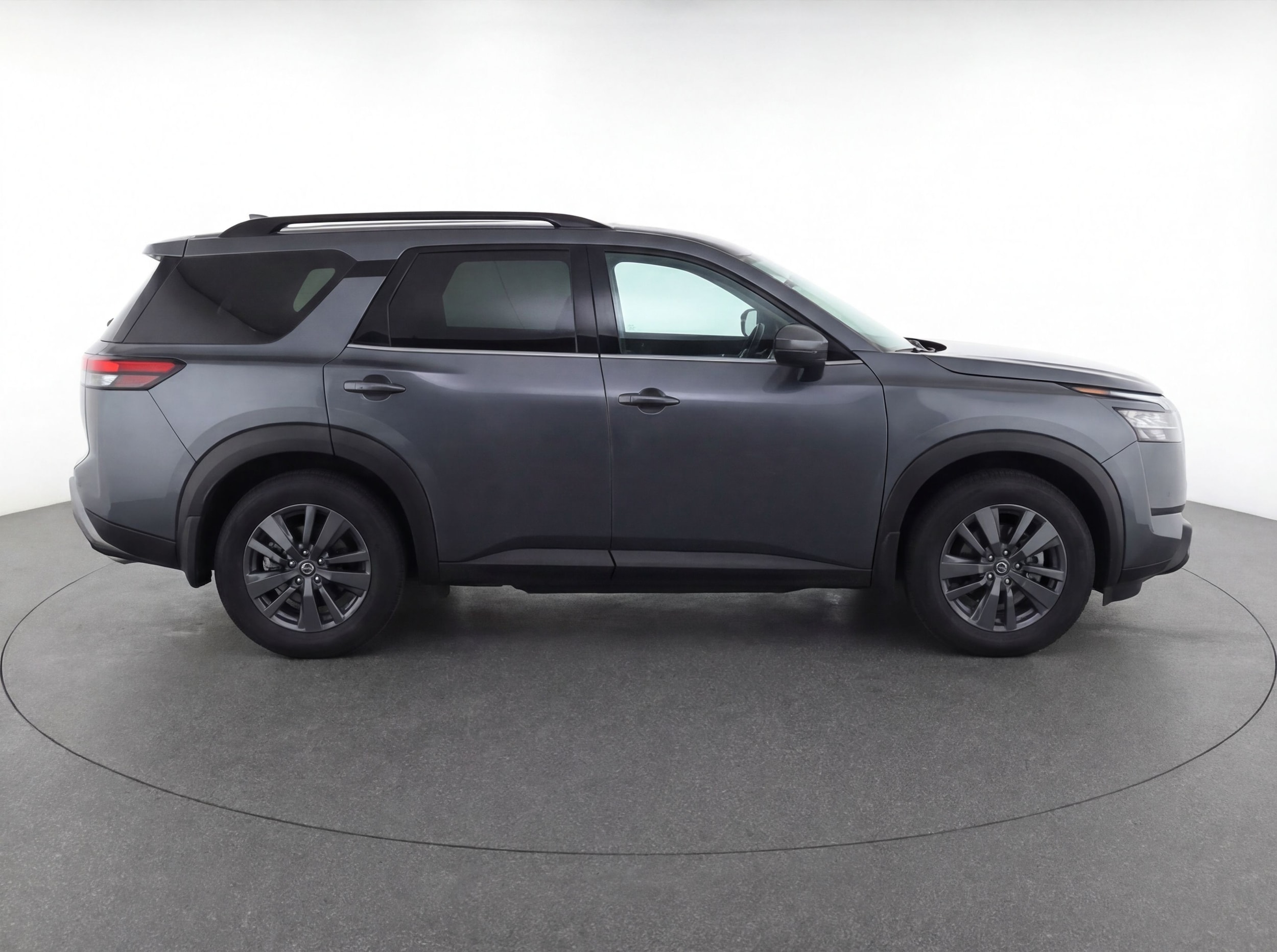 Thumbnail: 2024 Nissan Pathfinder - 8