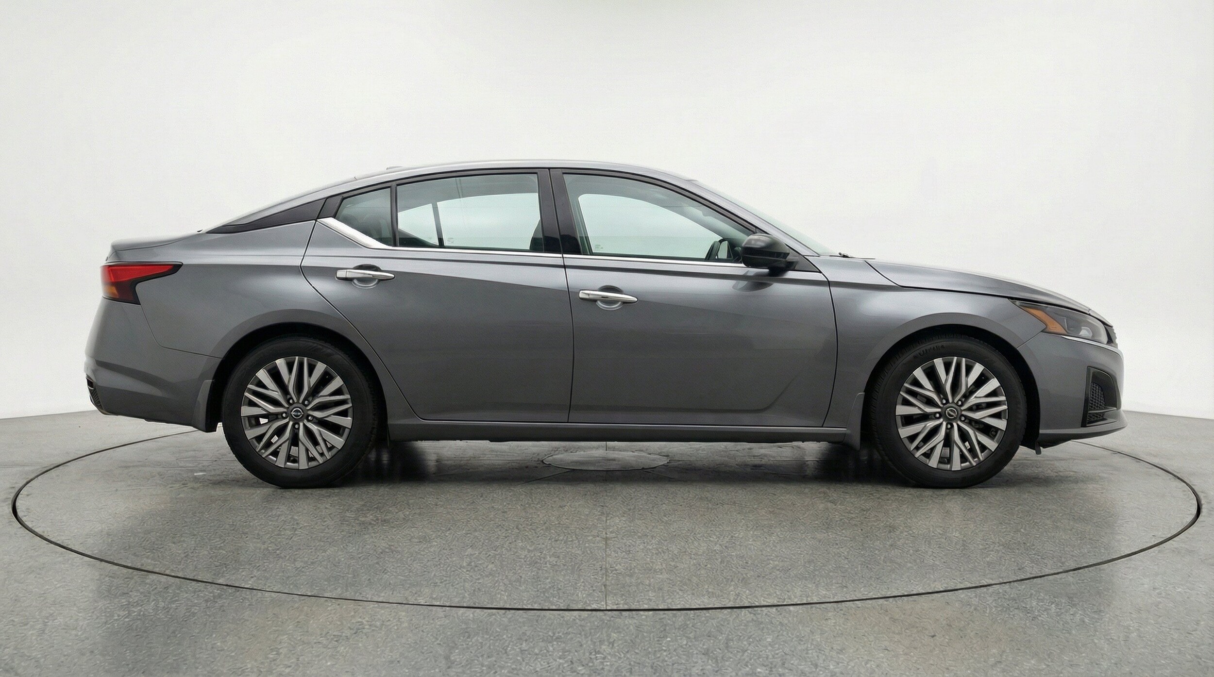 Thumbnail: 2025 Nissan Altima - 11