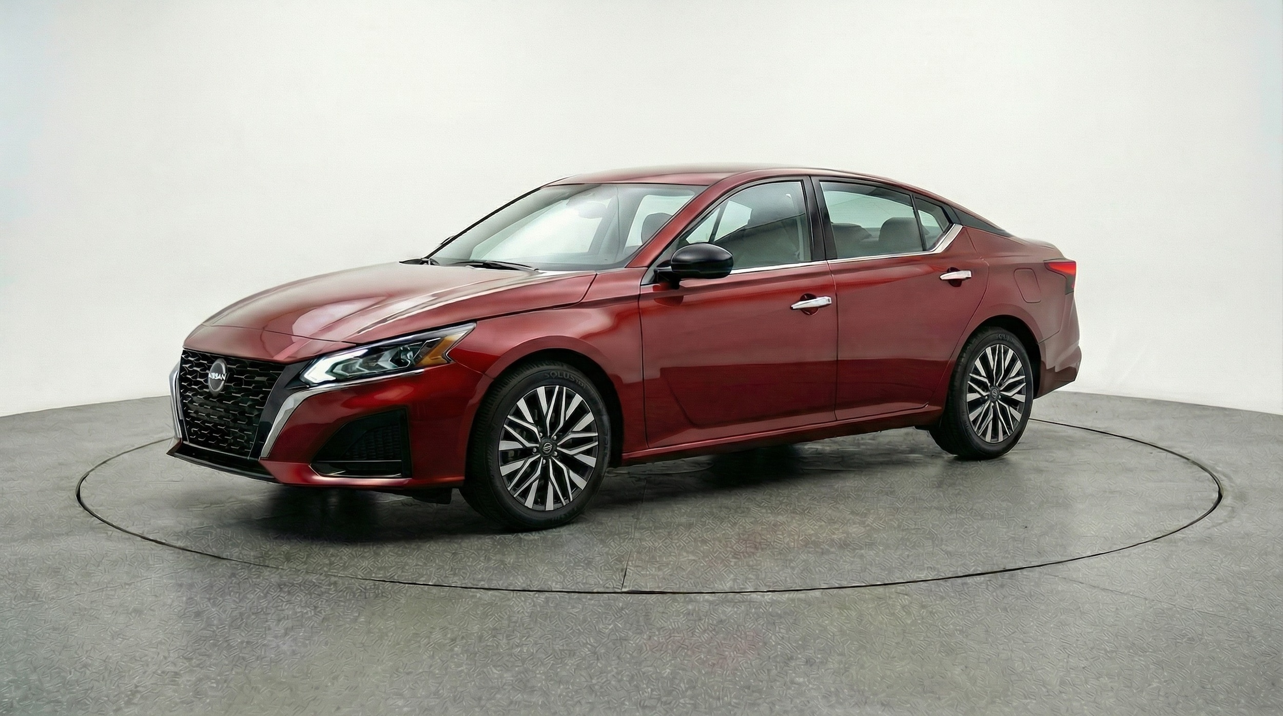 Thumbnail: 2025 Nissan Altima - 3