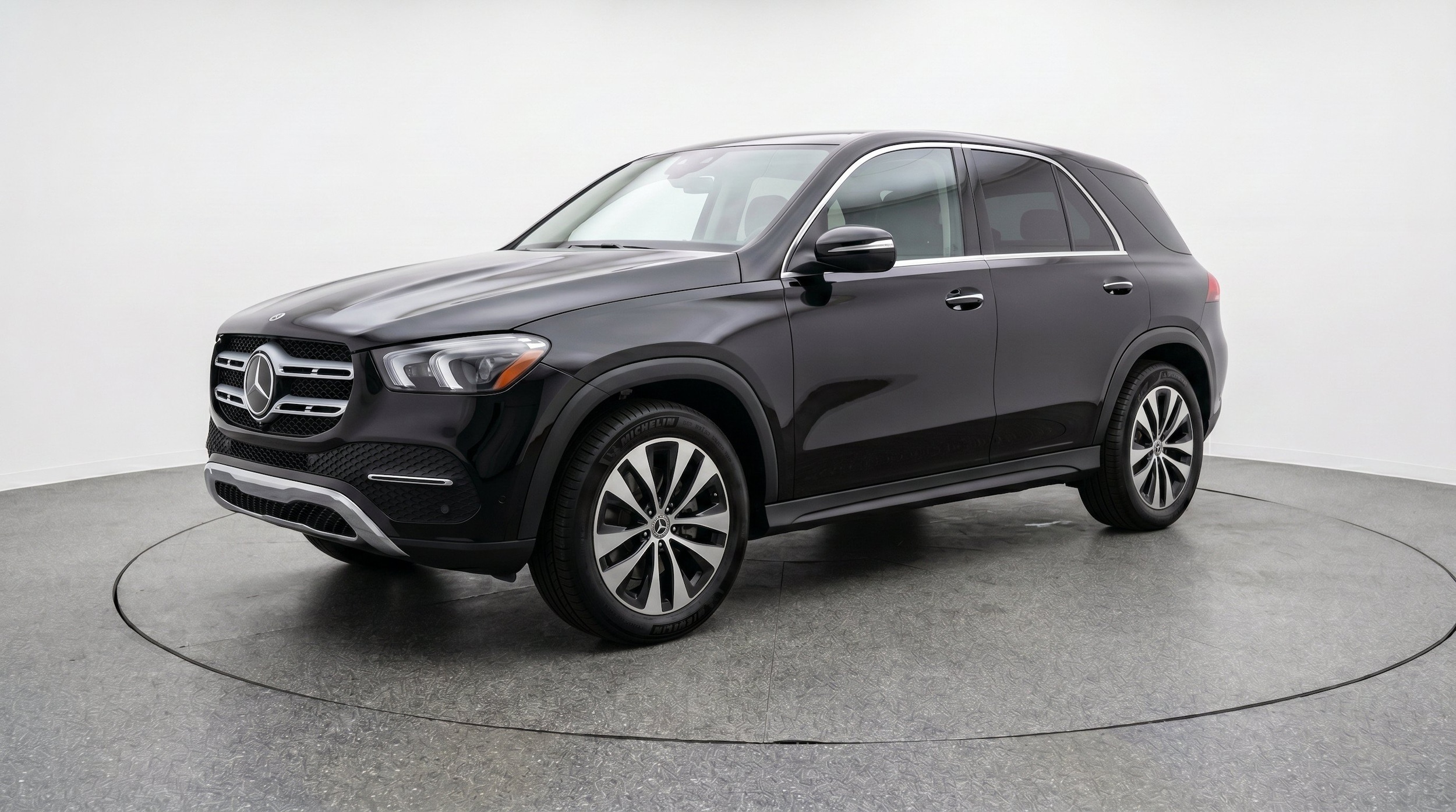 Thumbnail: 2026 Mercedes-Benz GLE - 3