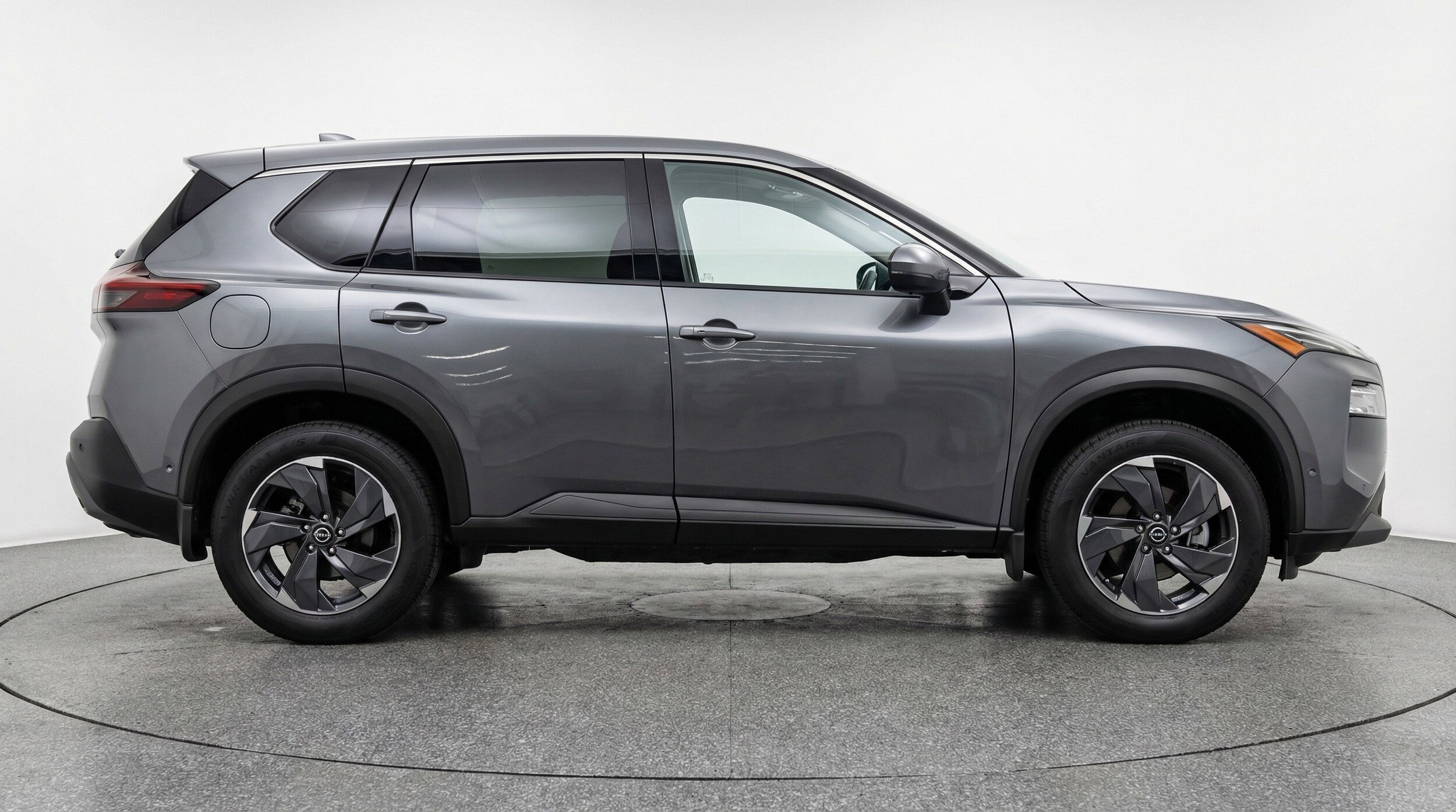 Thumbnail: 2025 Nissan Rogue - 11