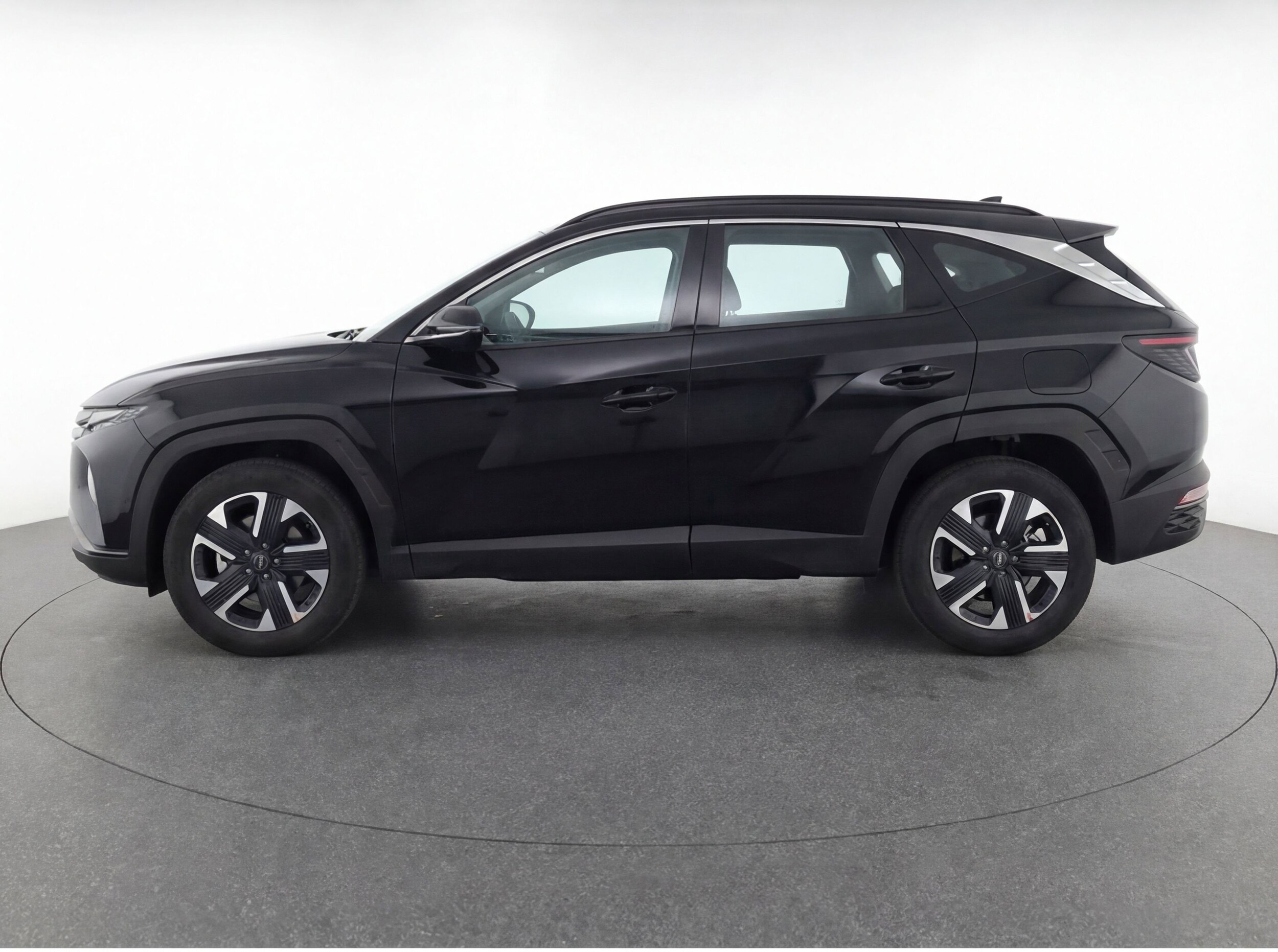 Thumbnail: 2025 Nissan Kicks - 5