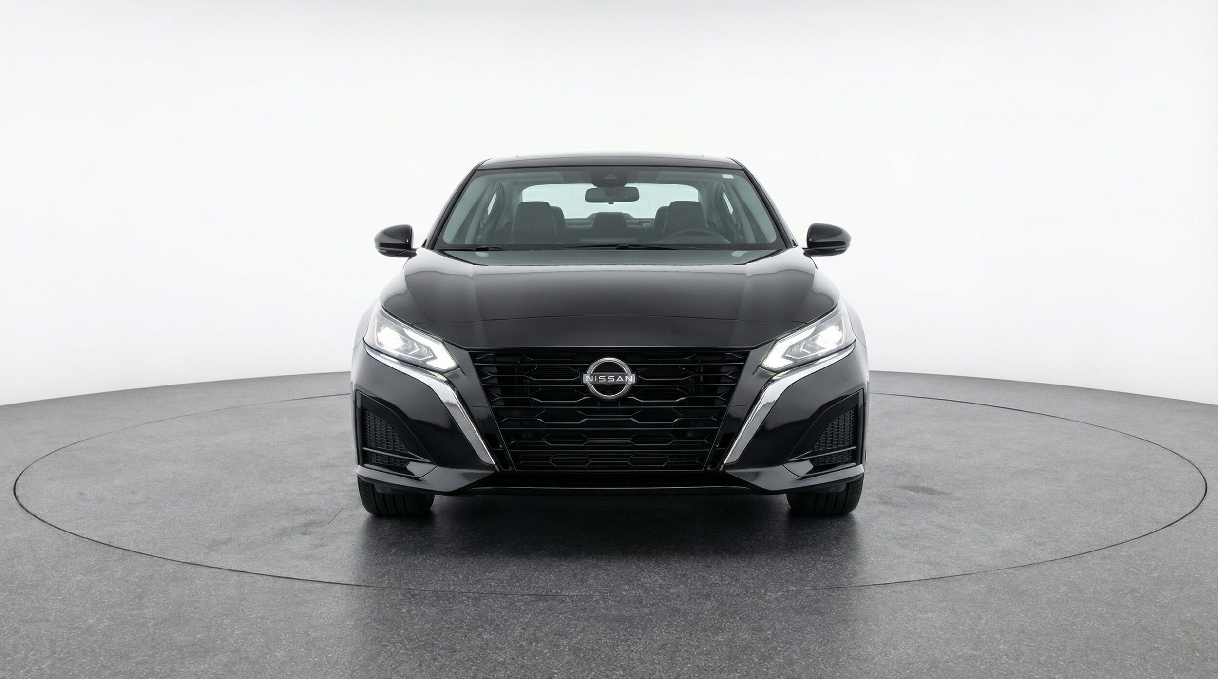 Thumbnail: 2025 Nissan Altima - 2