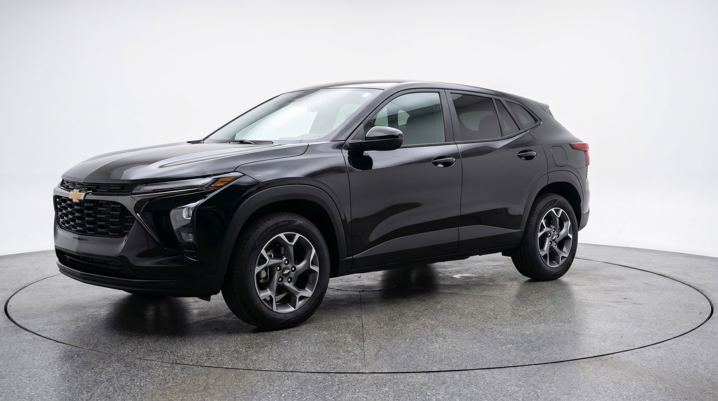 Thumbnail: 2025 Chevrolet Trax - 3