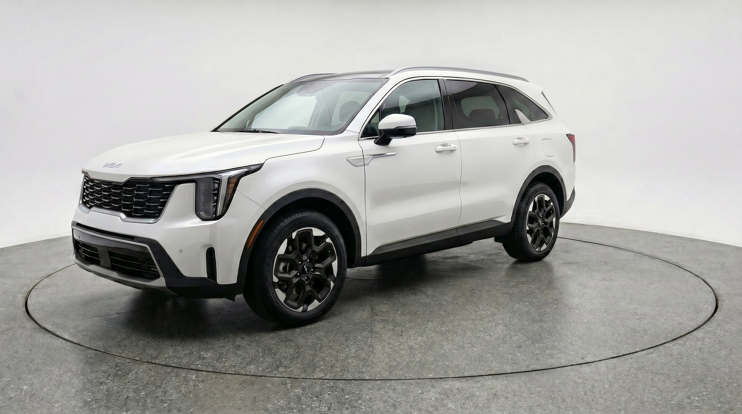 Thumbnail: 2024 Kia Sorento - 3