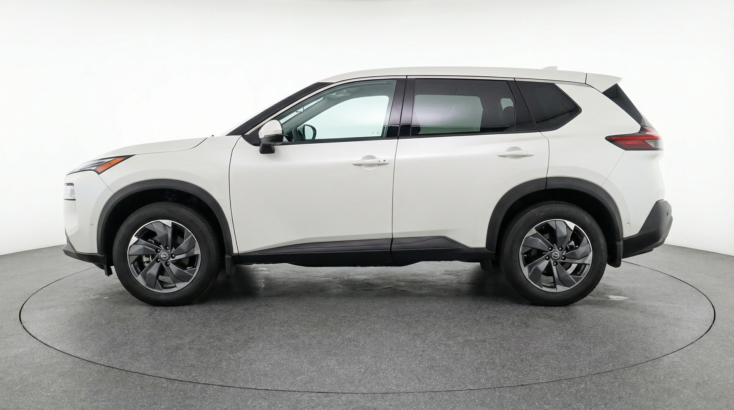 Thumbnail: 2025 Nissan Rogue - 4