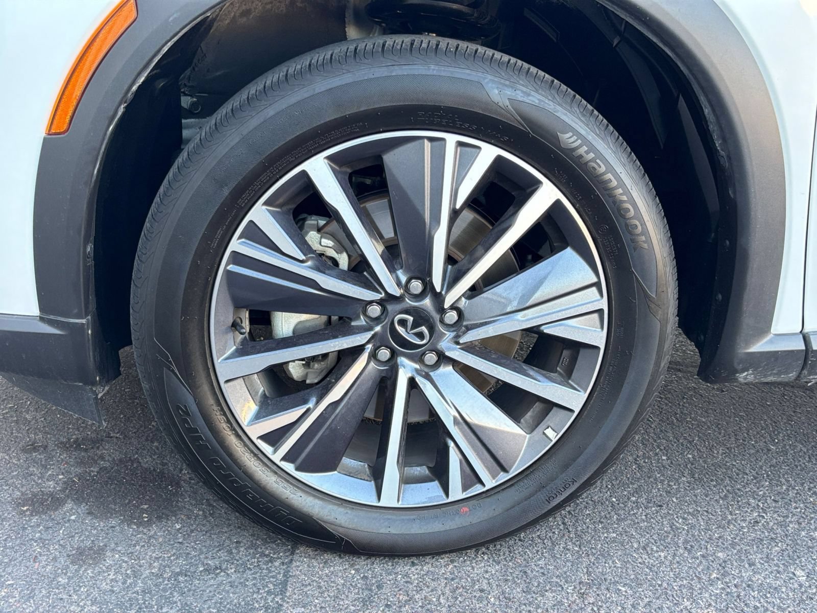 Thumbnail: 2026 INFINITI QX60 - 30