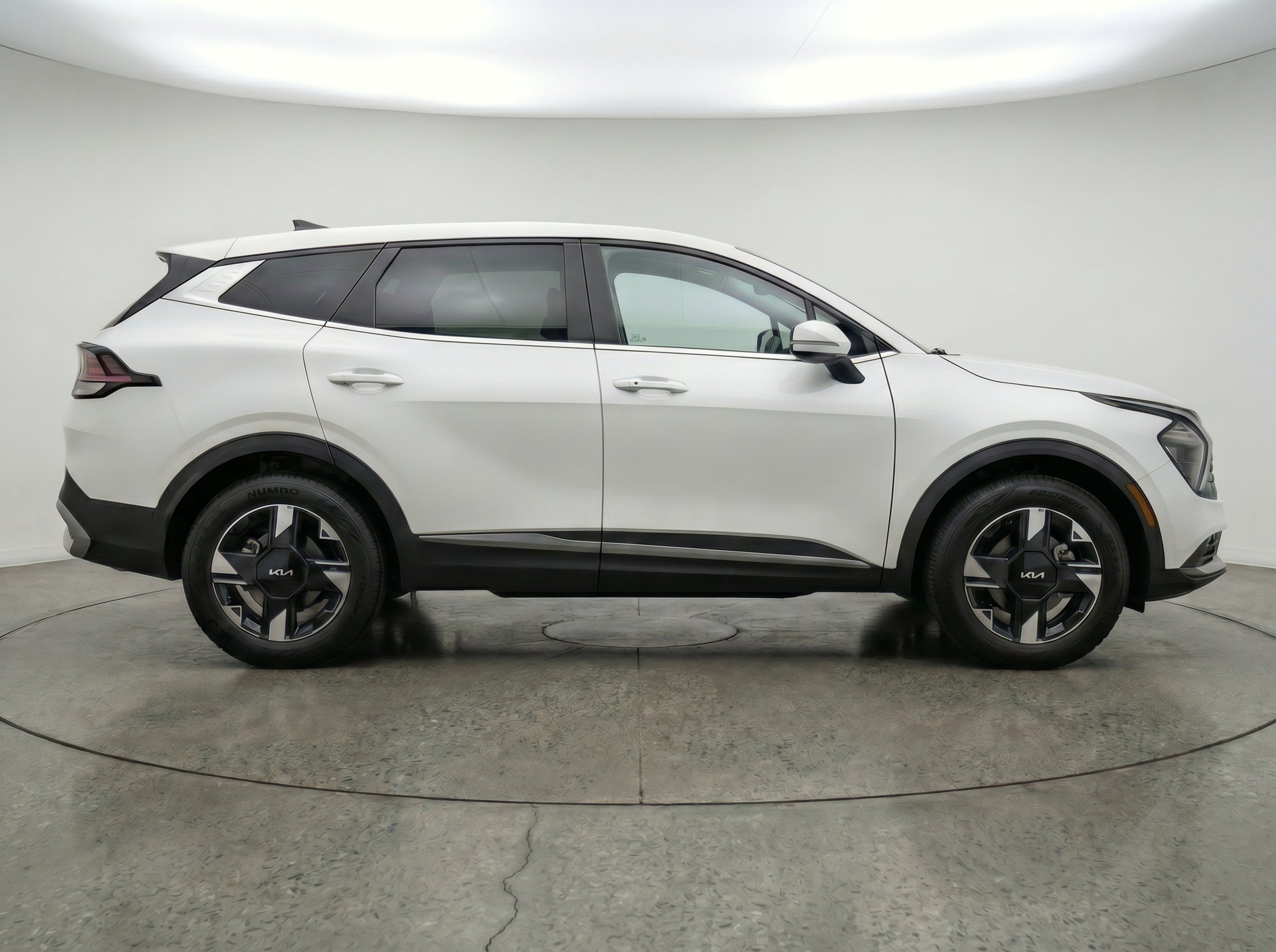 Thumbnail: 2026 Kia Sportage - 11