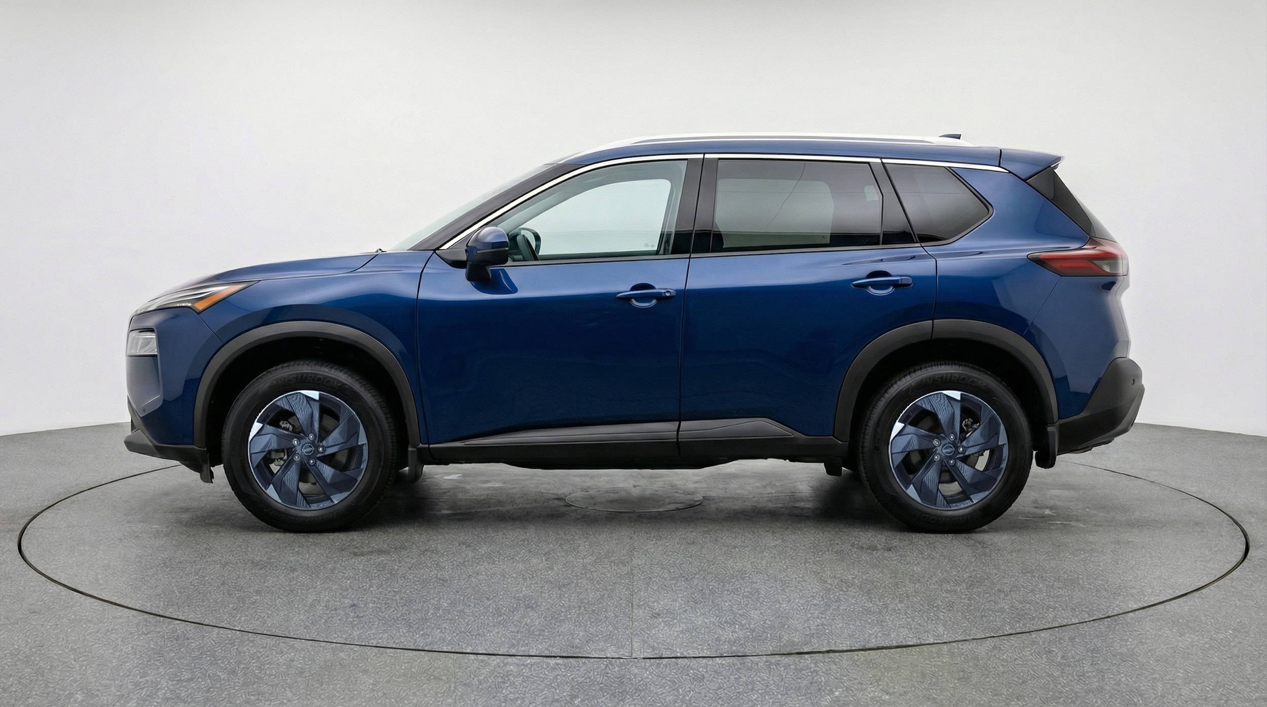 Thumbnail: 2025 Nissan Rogue - 4