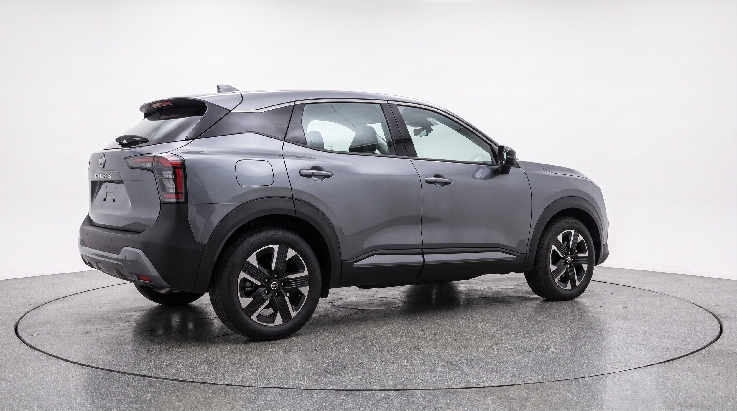 Thumbnail: 2026 Nissan Kicks - 9