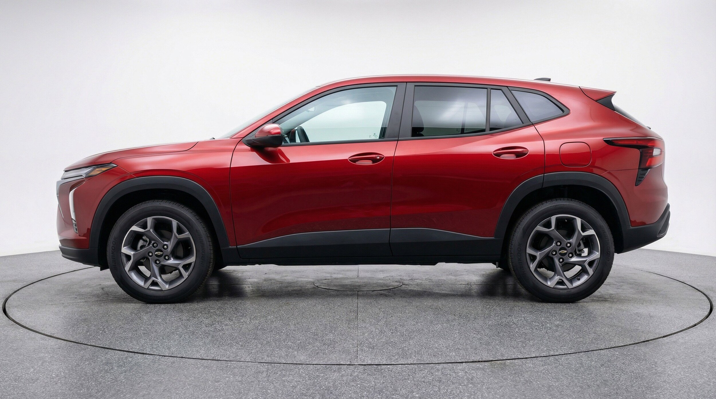 Thumbnail: 2025 Chevrolet Trax - 5