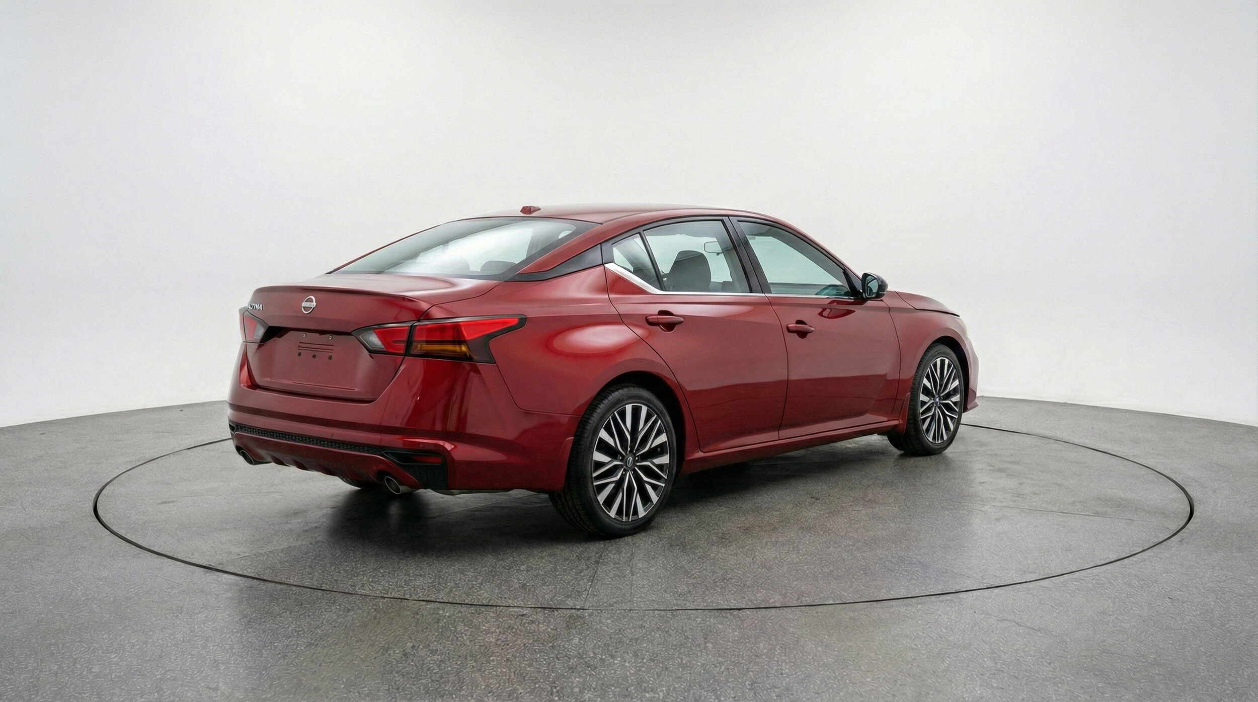 Thumbnail: 2025 Nissan Altima - 9