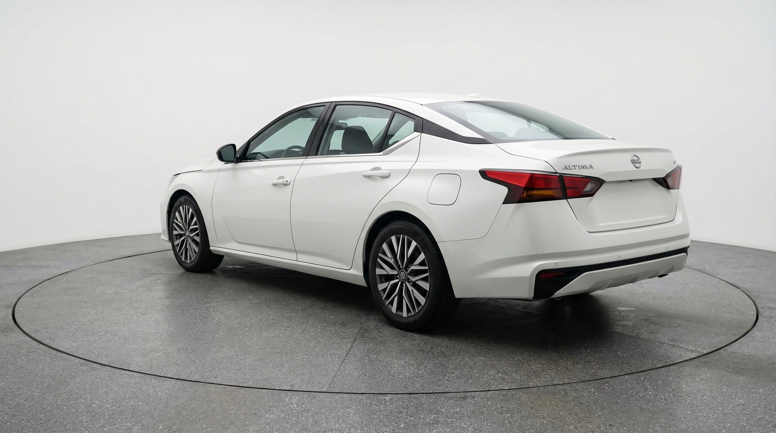 Thumbnail: 2025 Nissan Altima - 6